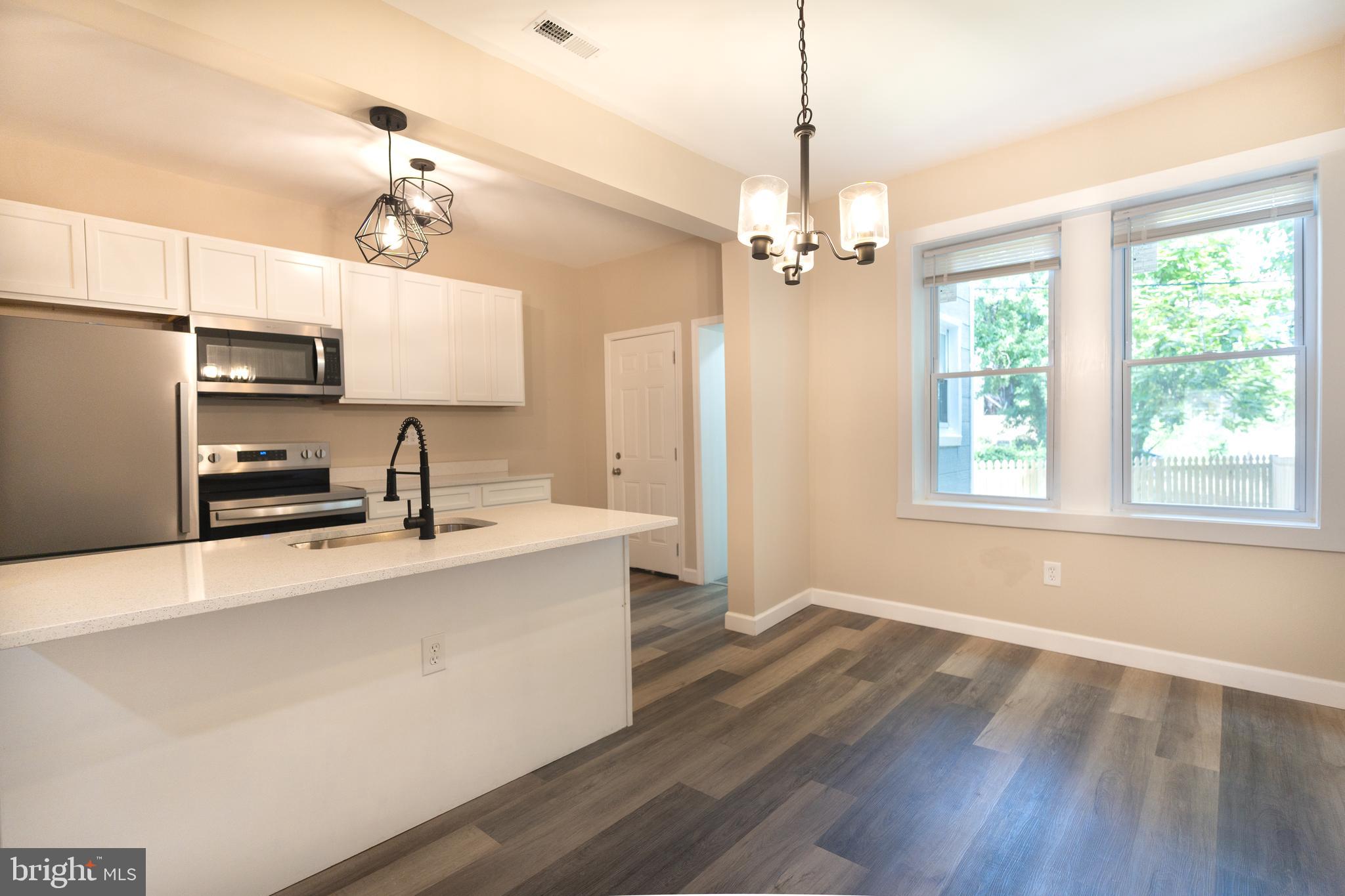 LUCILLE PARK - Residential