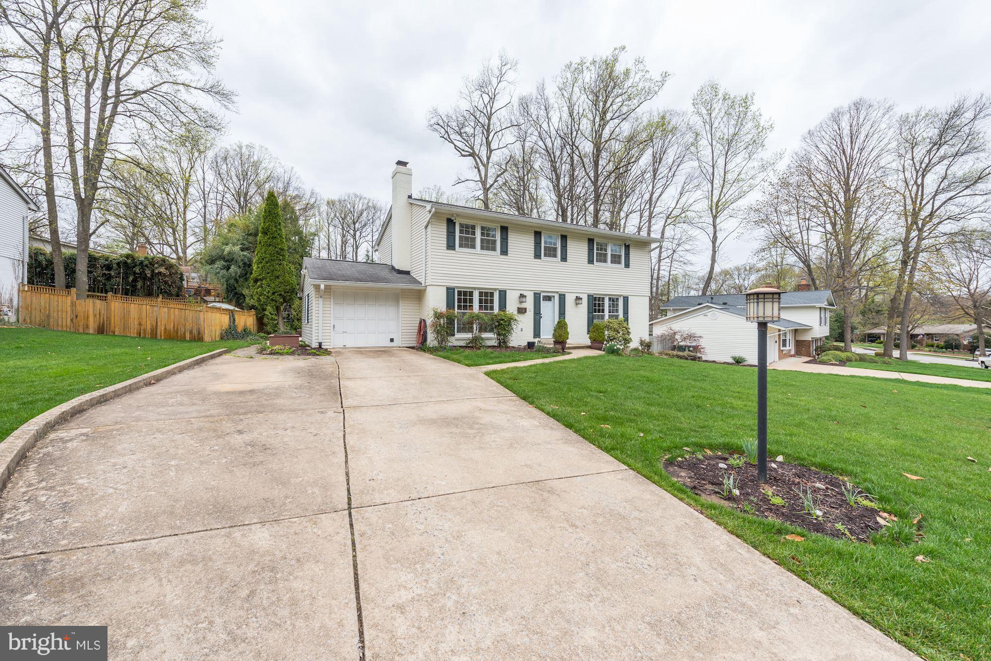 WEST SPRINGFIELD - Residential