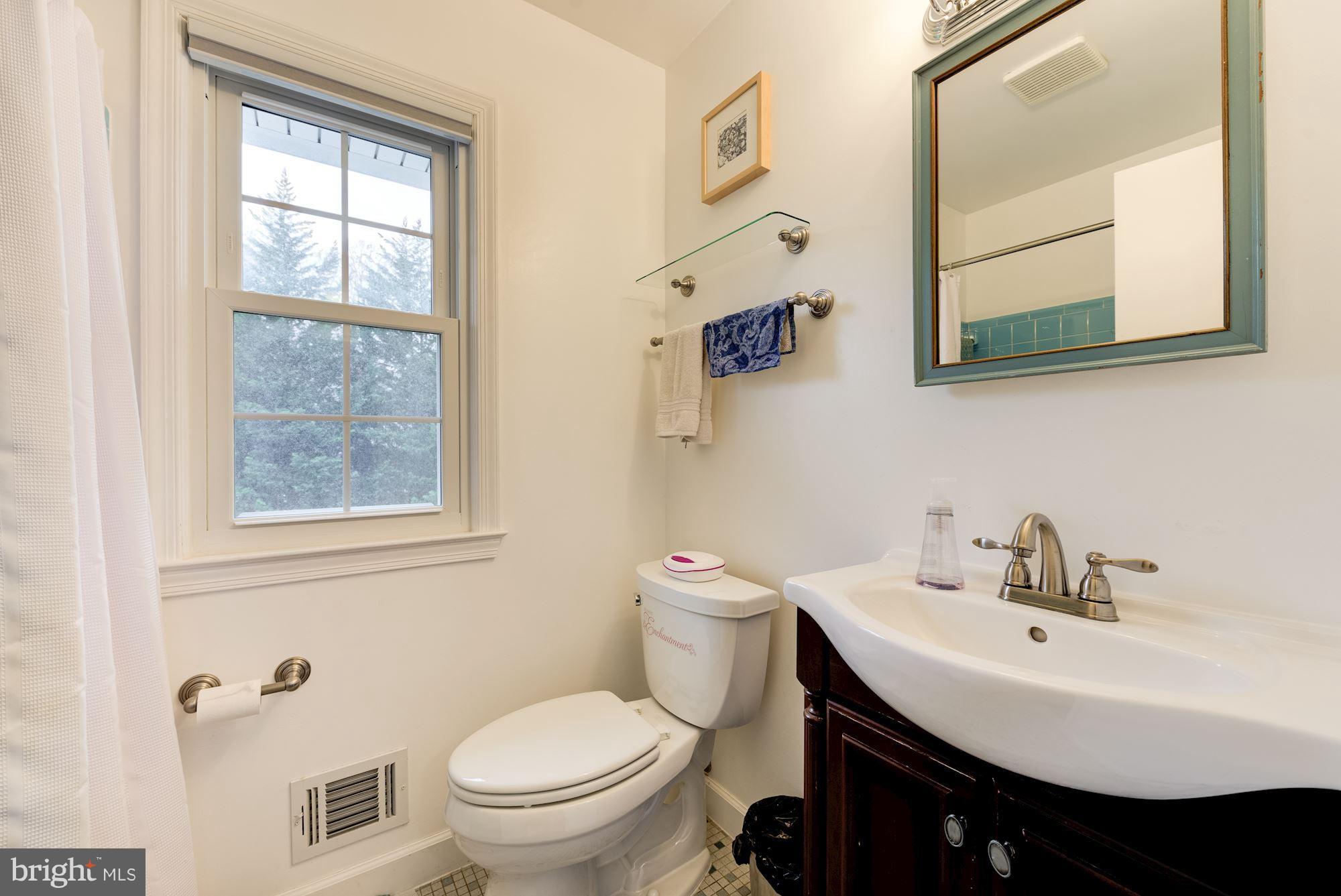 WEST SPRINGFIELD - Residential