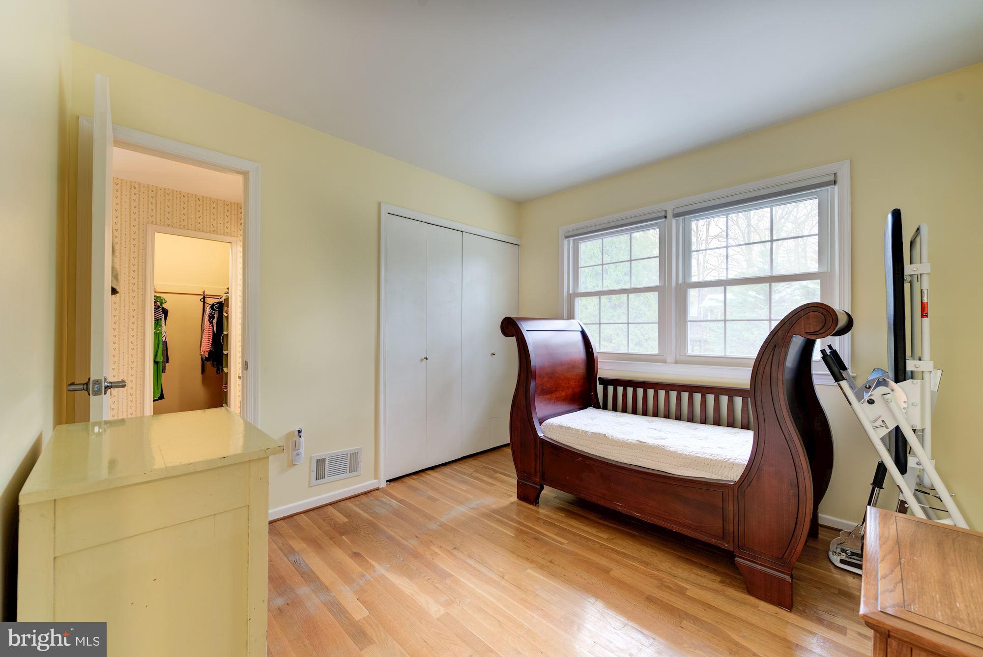 WEST SPRINGFIELD - Residential