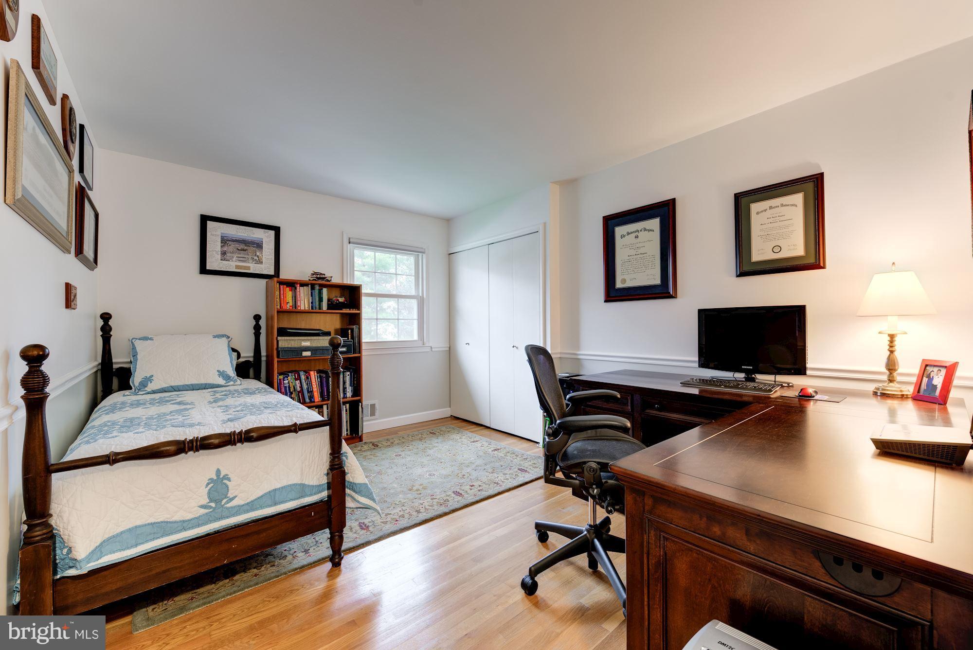 WEST SPRINGFIELD - Residential