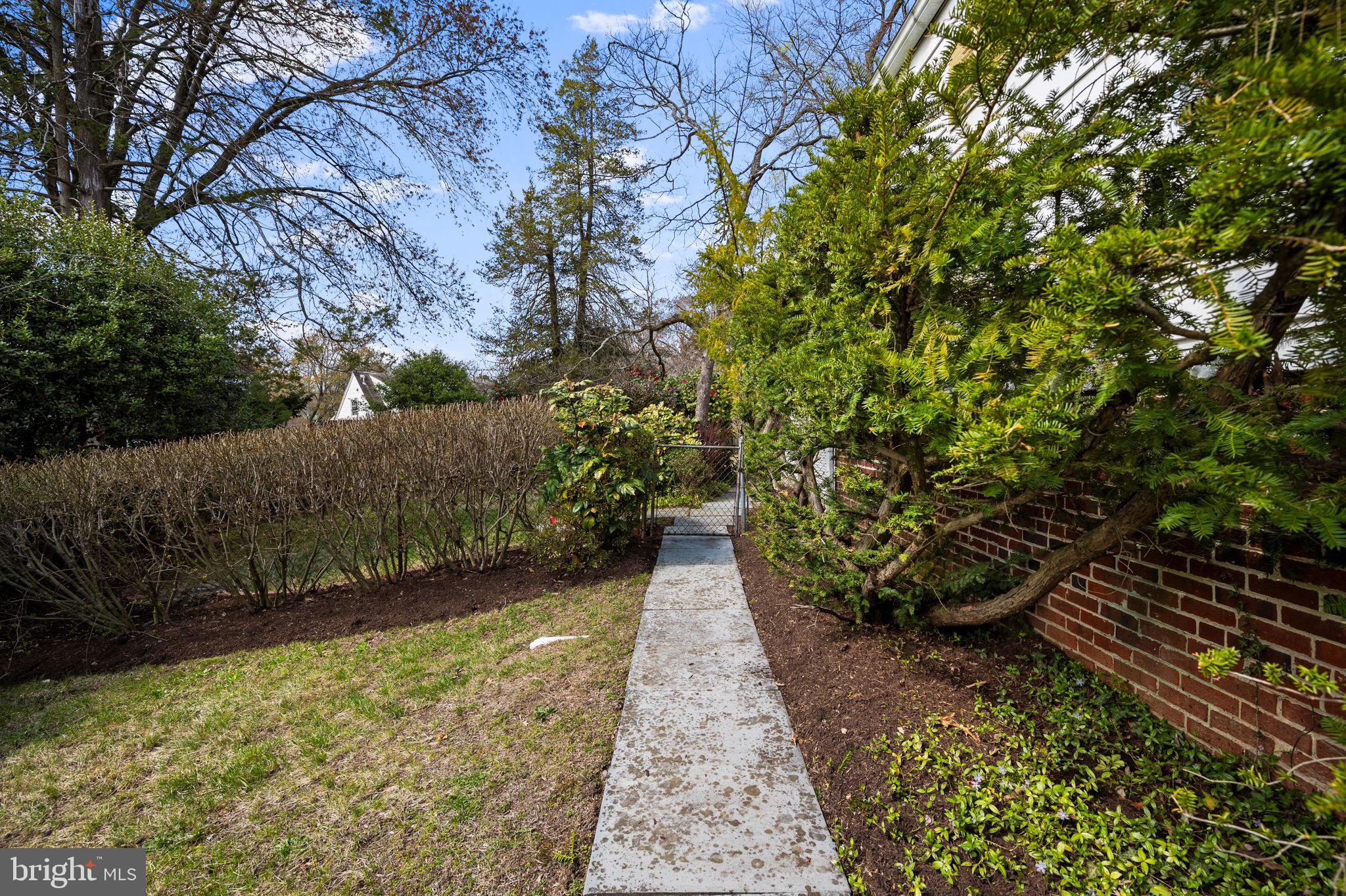 HIGHLAND VIEW PARK - Residential