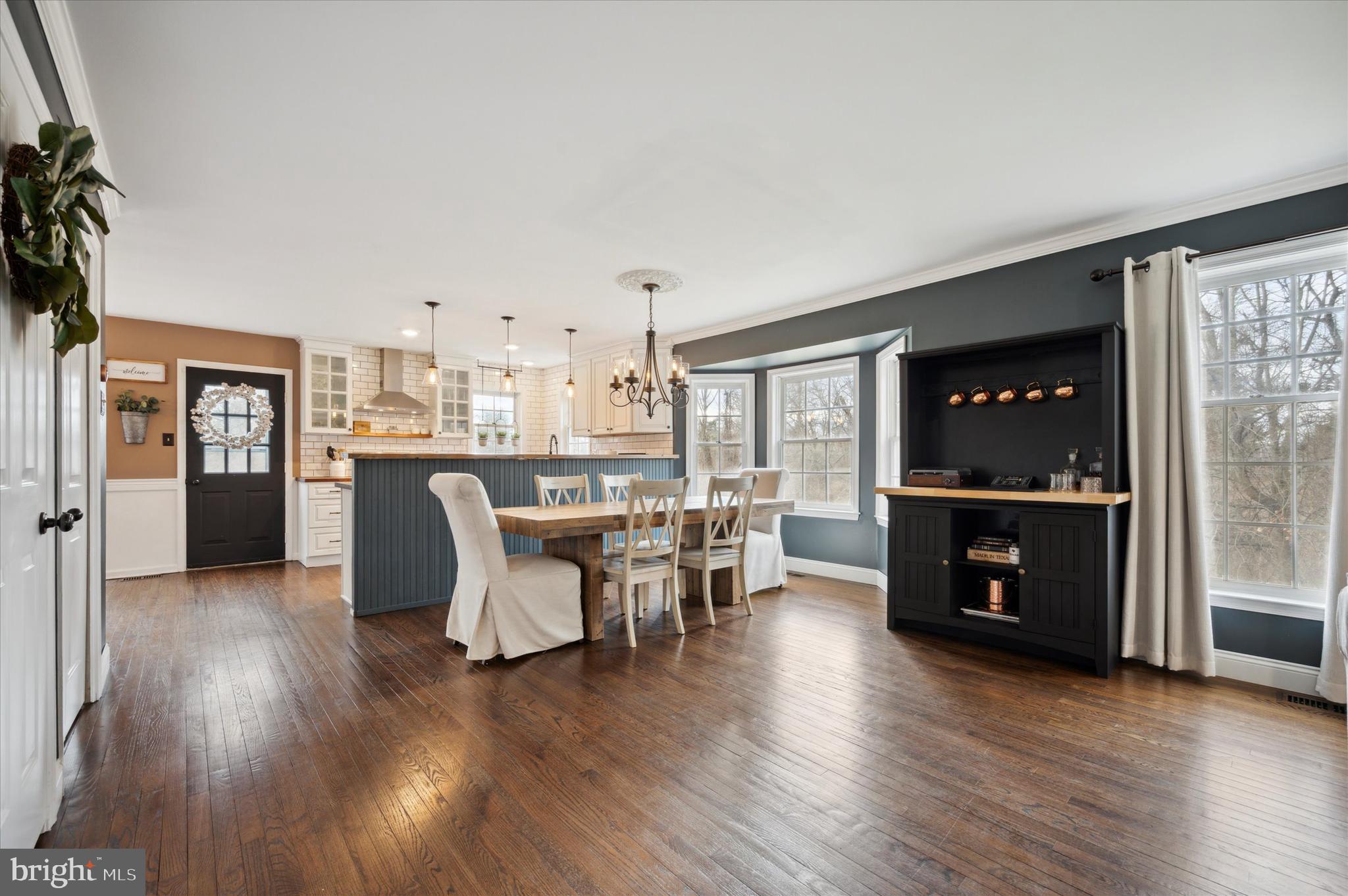 COLLEGE PARK - Residential