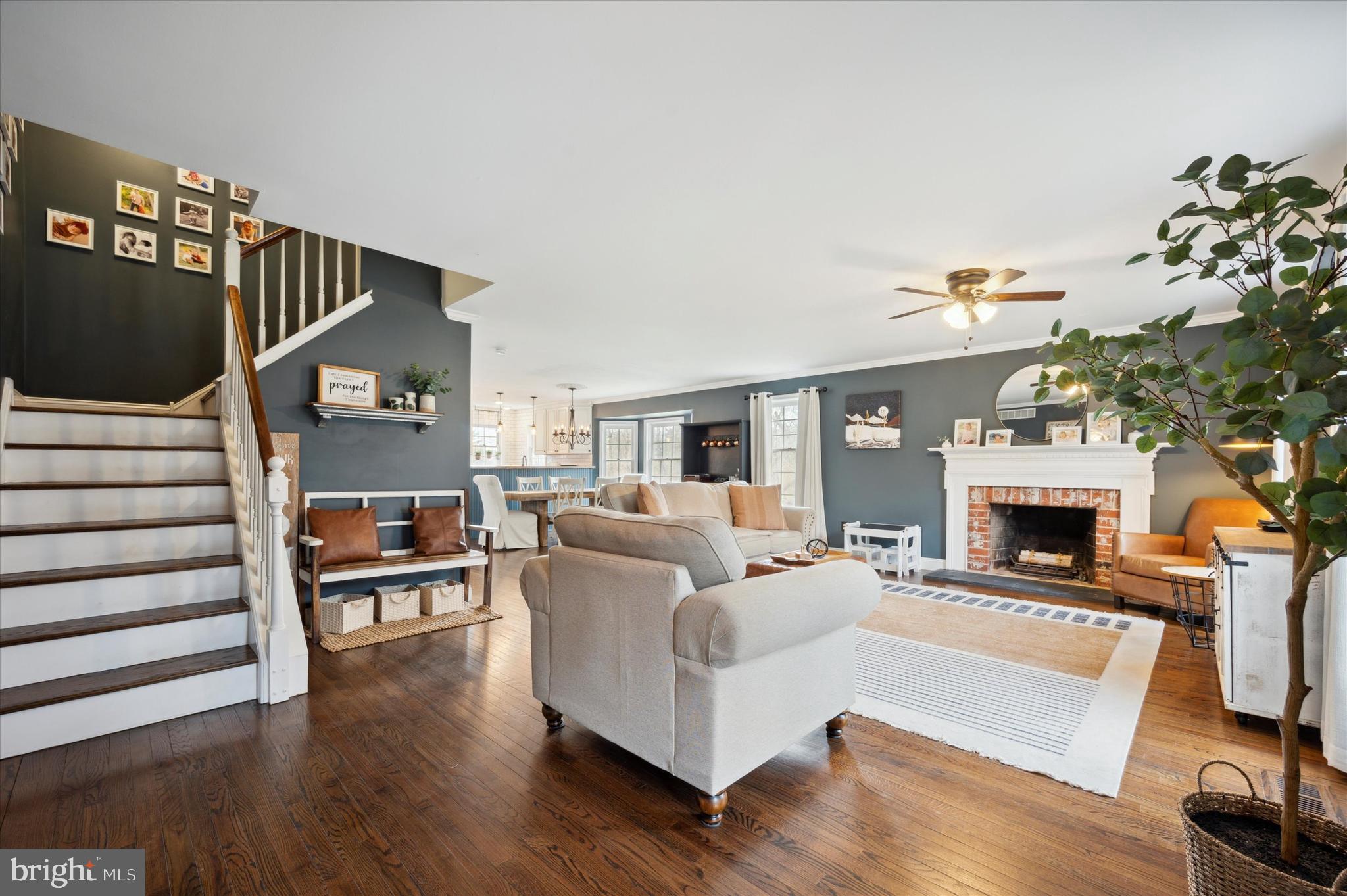 COLLEGE PARK - Residential