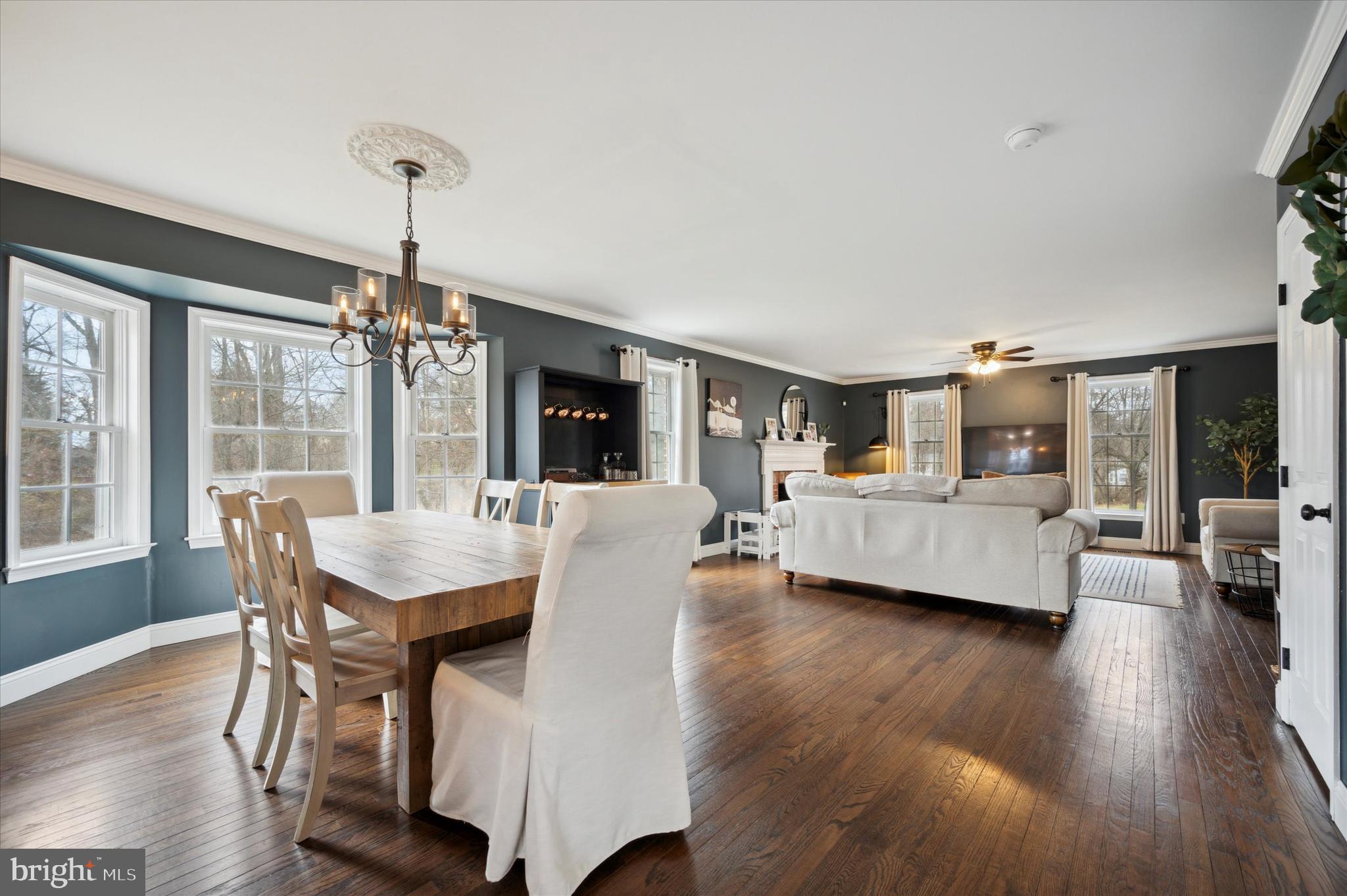 COLLEGE PARK - Residential