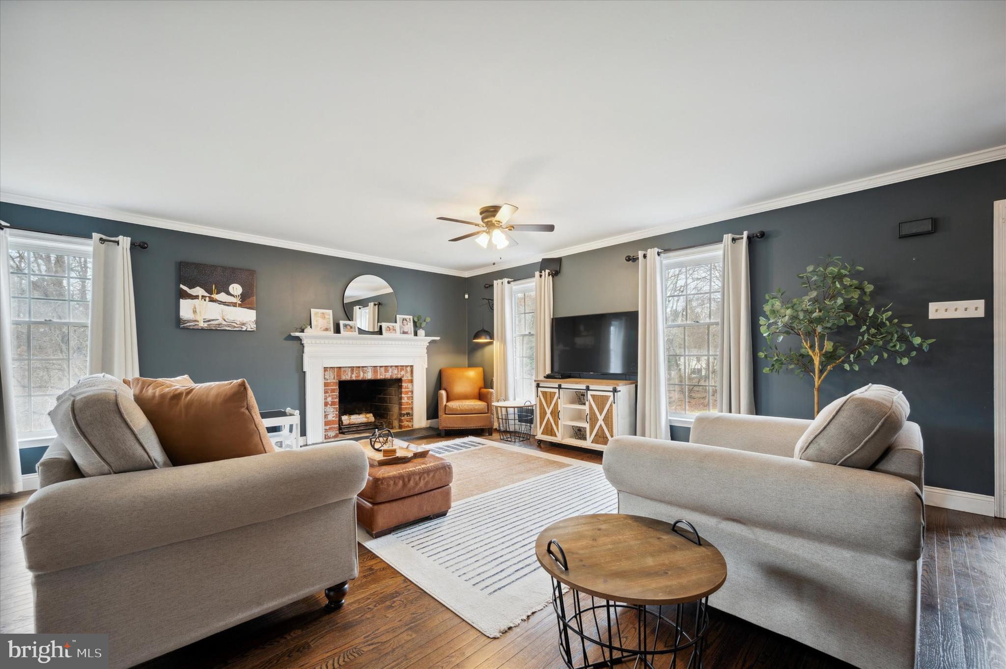 COLLEGE PARK - Residential