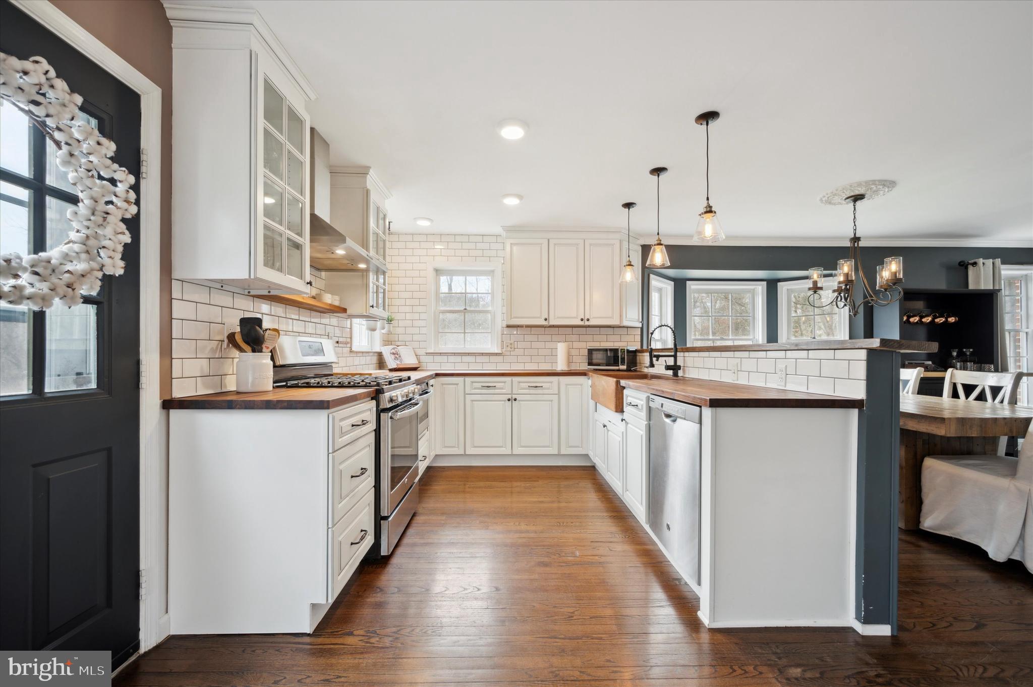 COLLEGE PARK - Residential