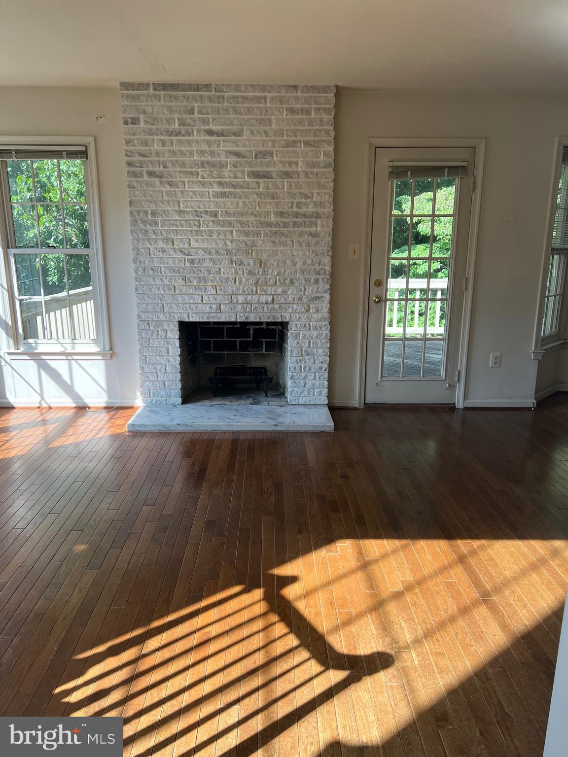 HALSTEAD GLEN - Residential