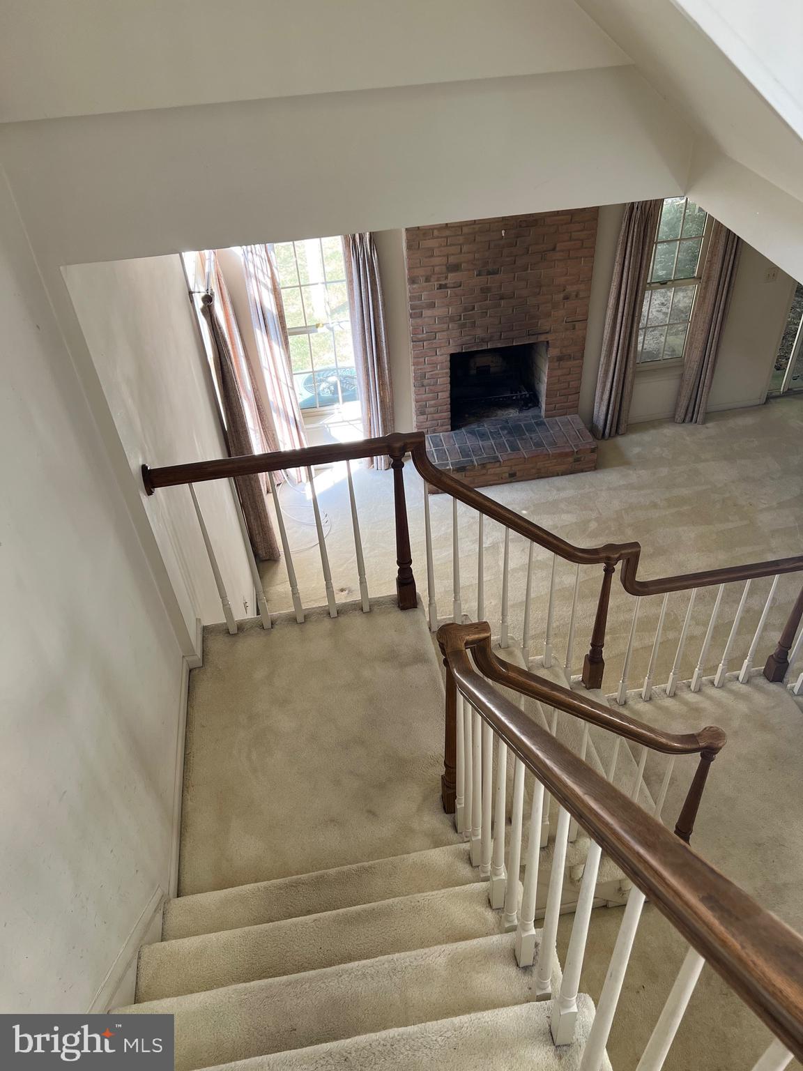 HALSTEAD GLEN - Residential