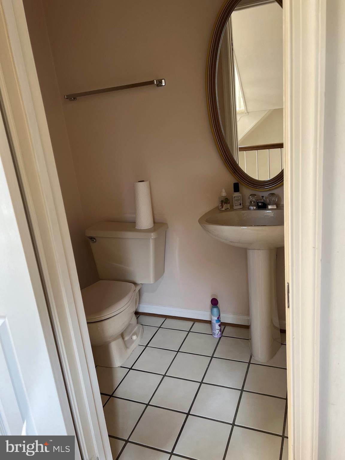 HALSTEAD GLEN - Residential