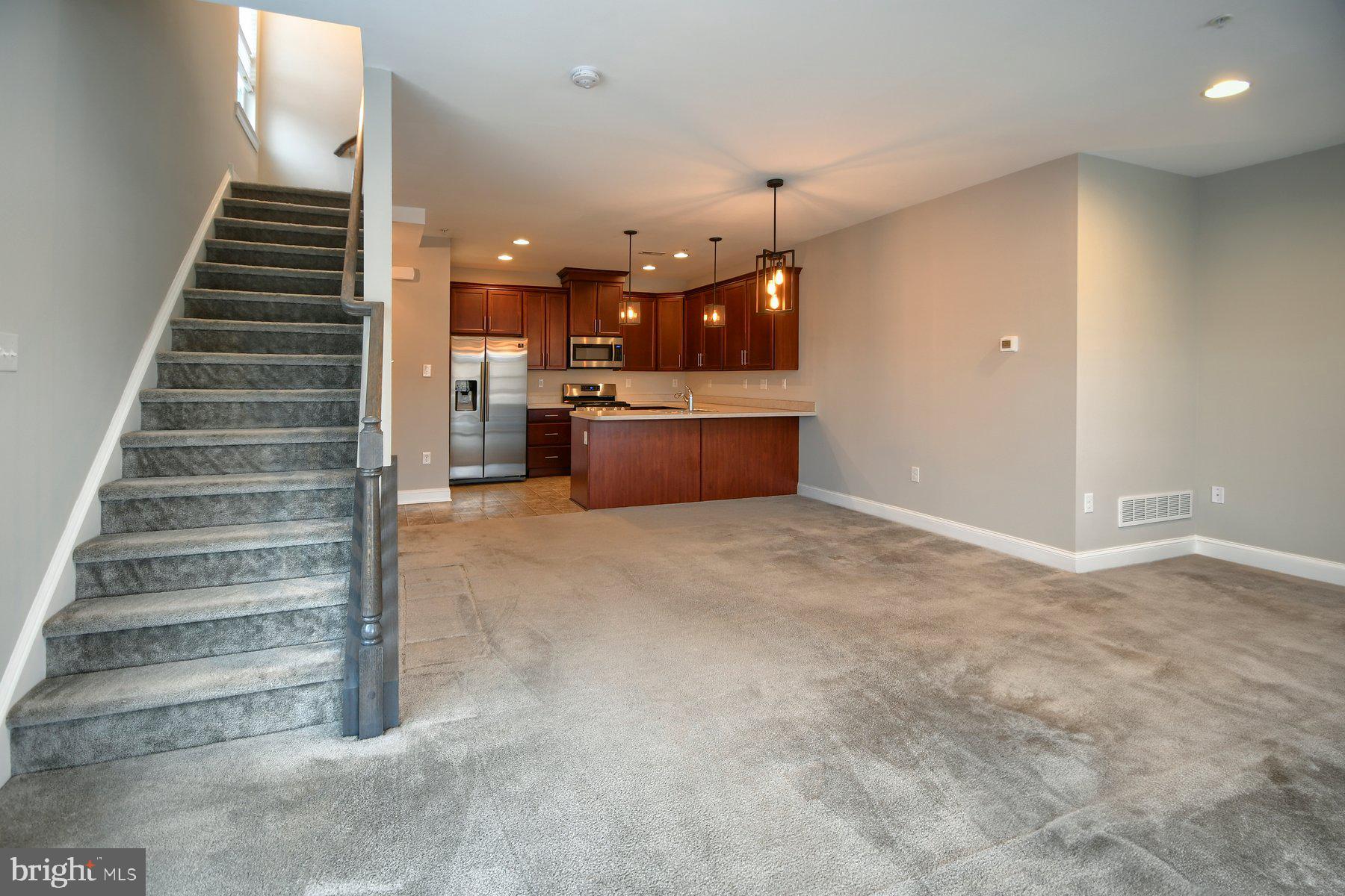 PENN SQ - Residential Lease