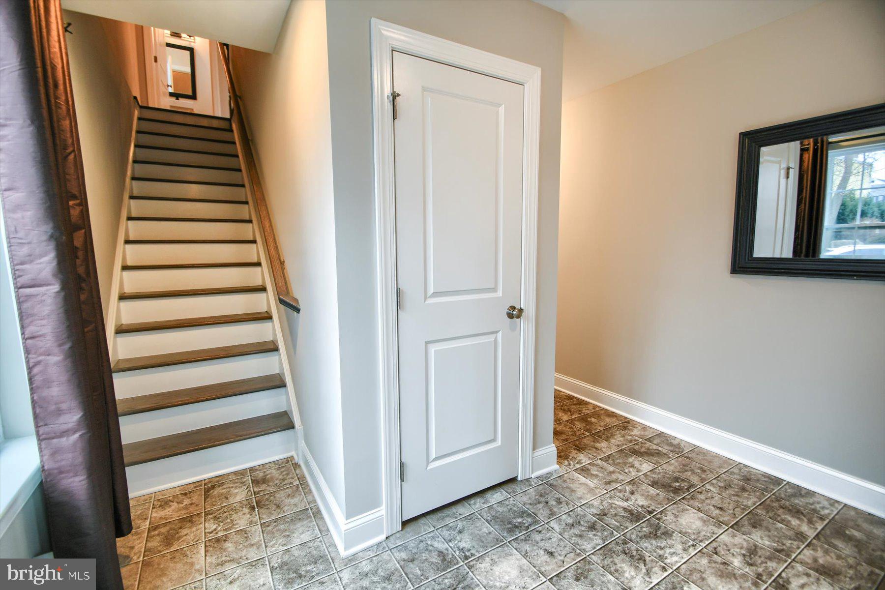 PENN SQ - Residential Lease