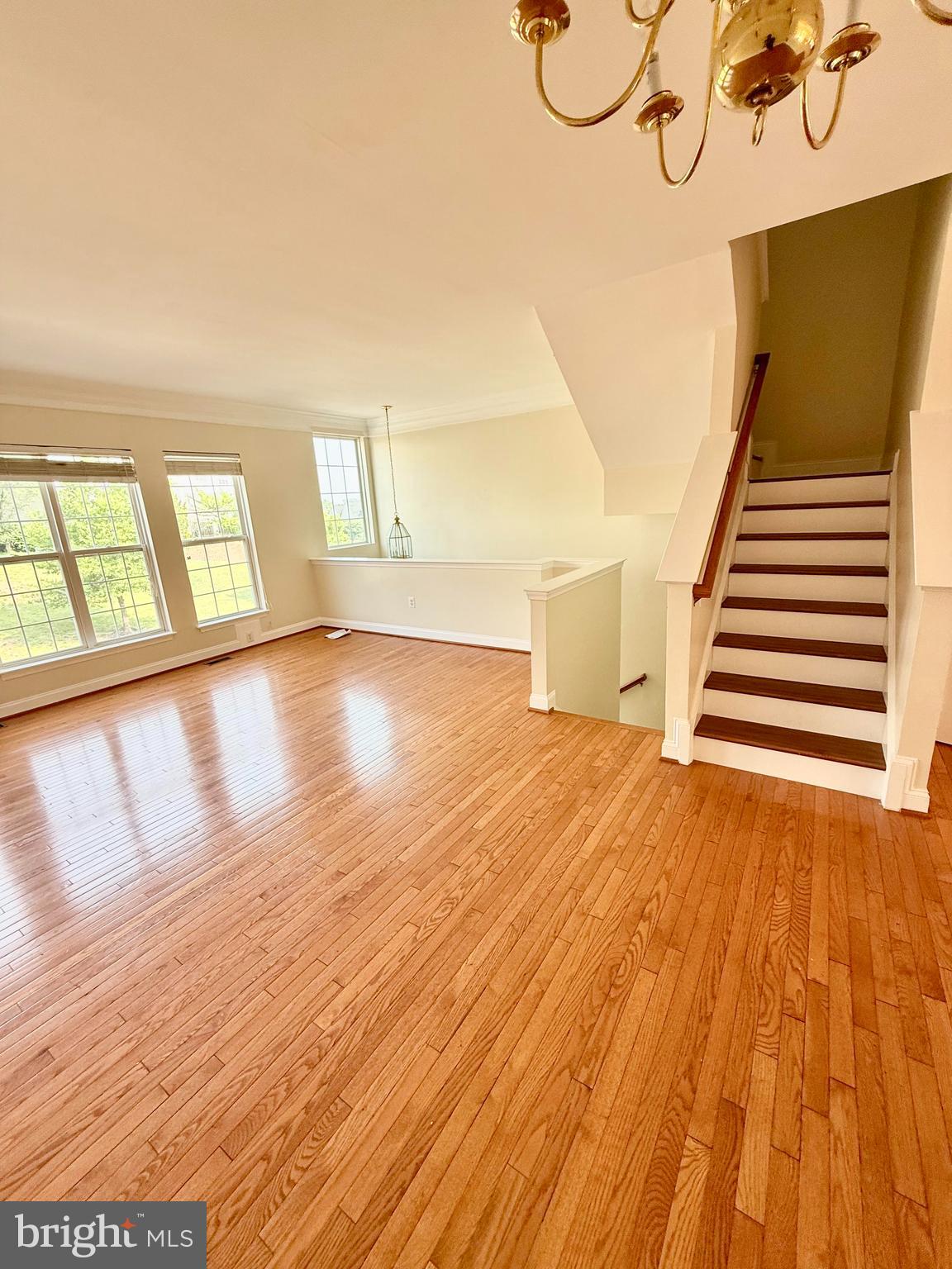 RIVER OAKS - Residential Lease