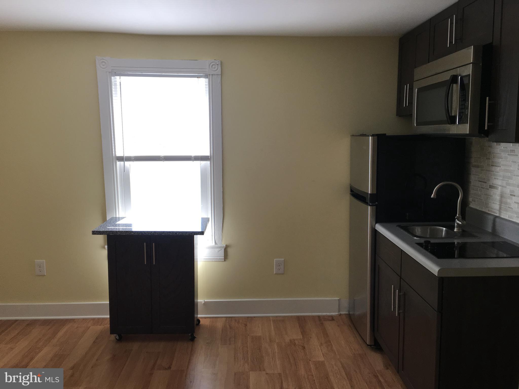 COLONIAL BEACH - Residential Lease