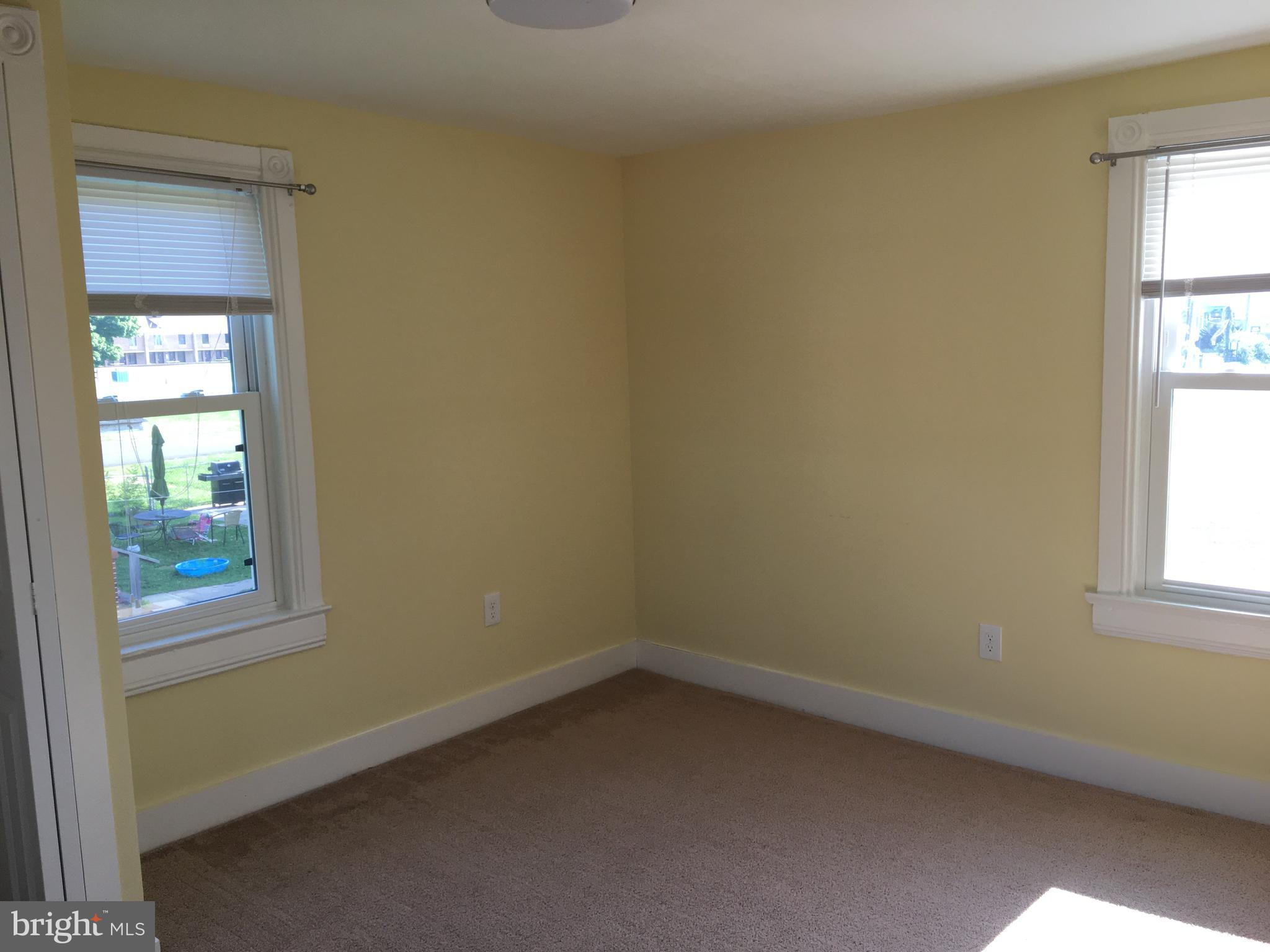 COLONIAL BEACH - Residential Lease