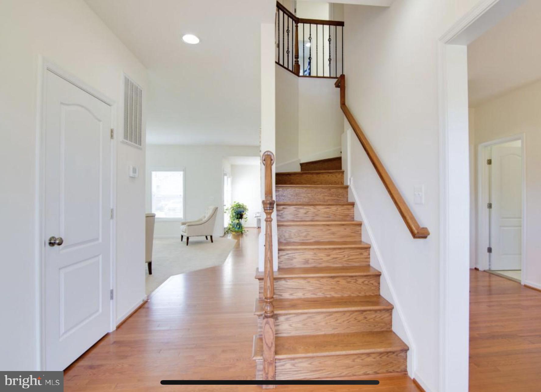 EMBREY MILL - Residential