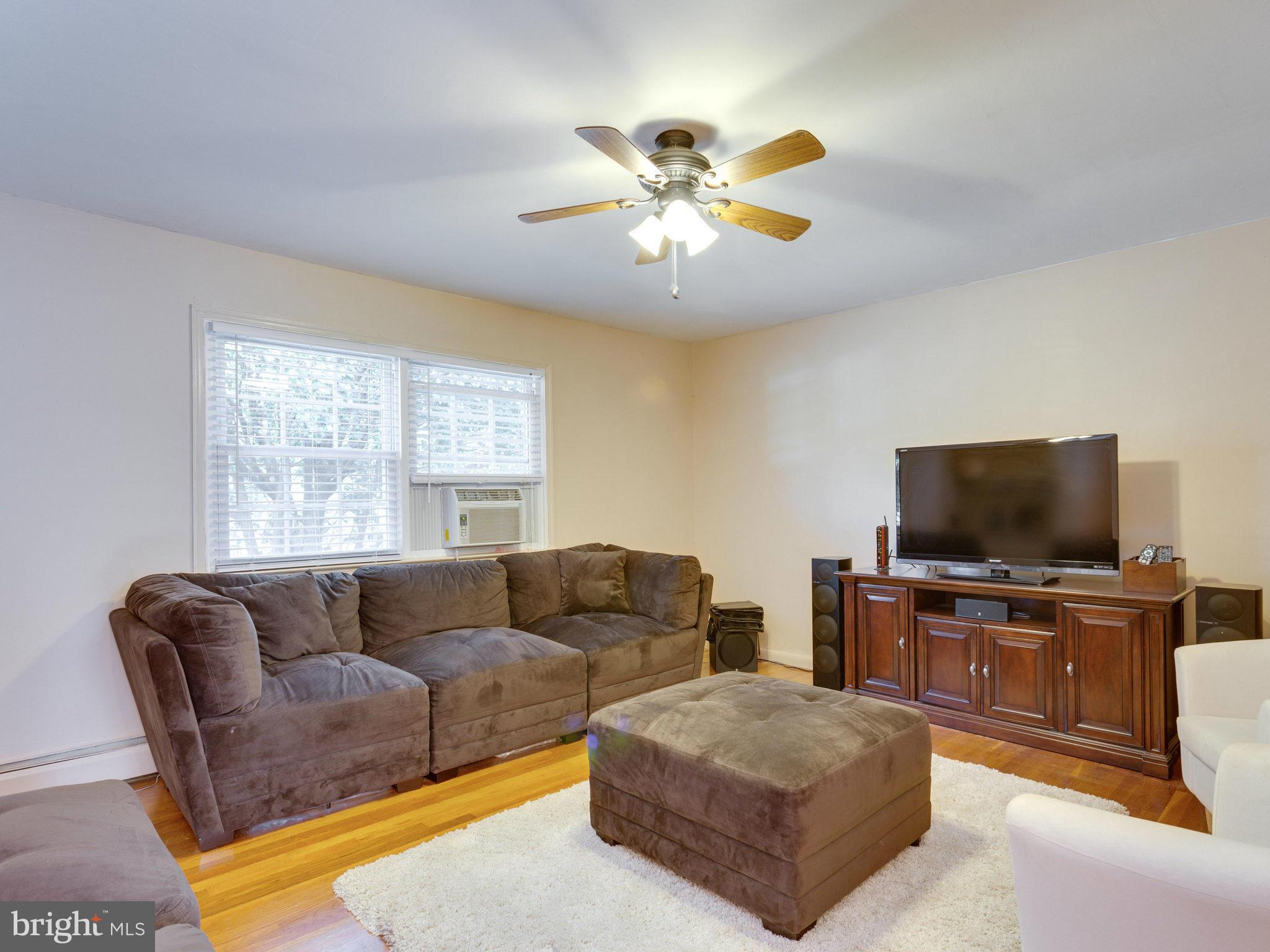 DALE CITY - Residential