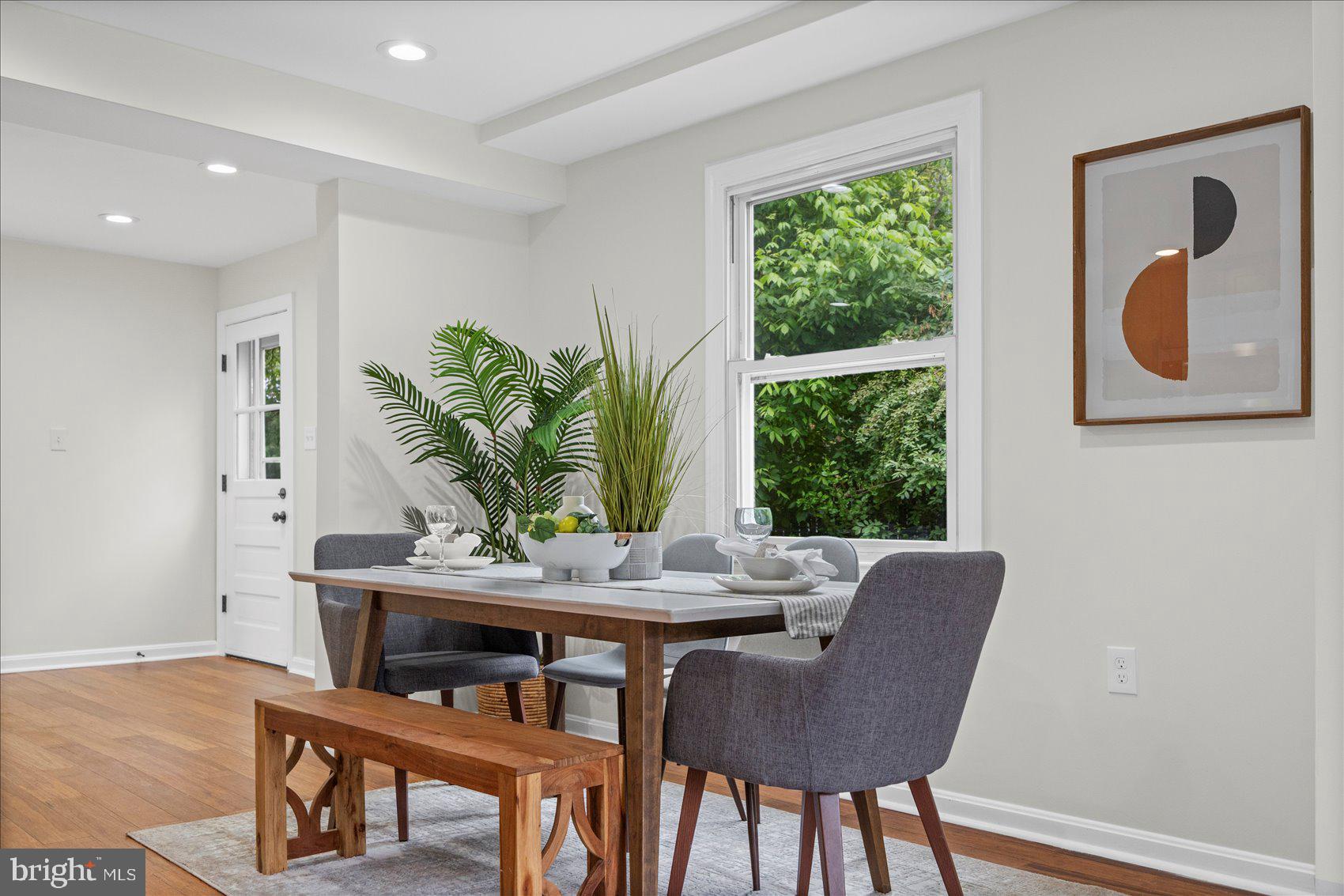 SILVER CREEK - Residential