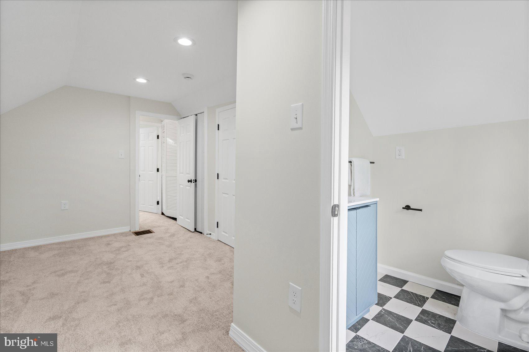 SILVER CREEK - Residential