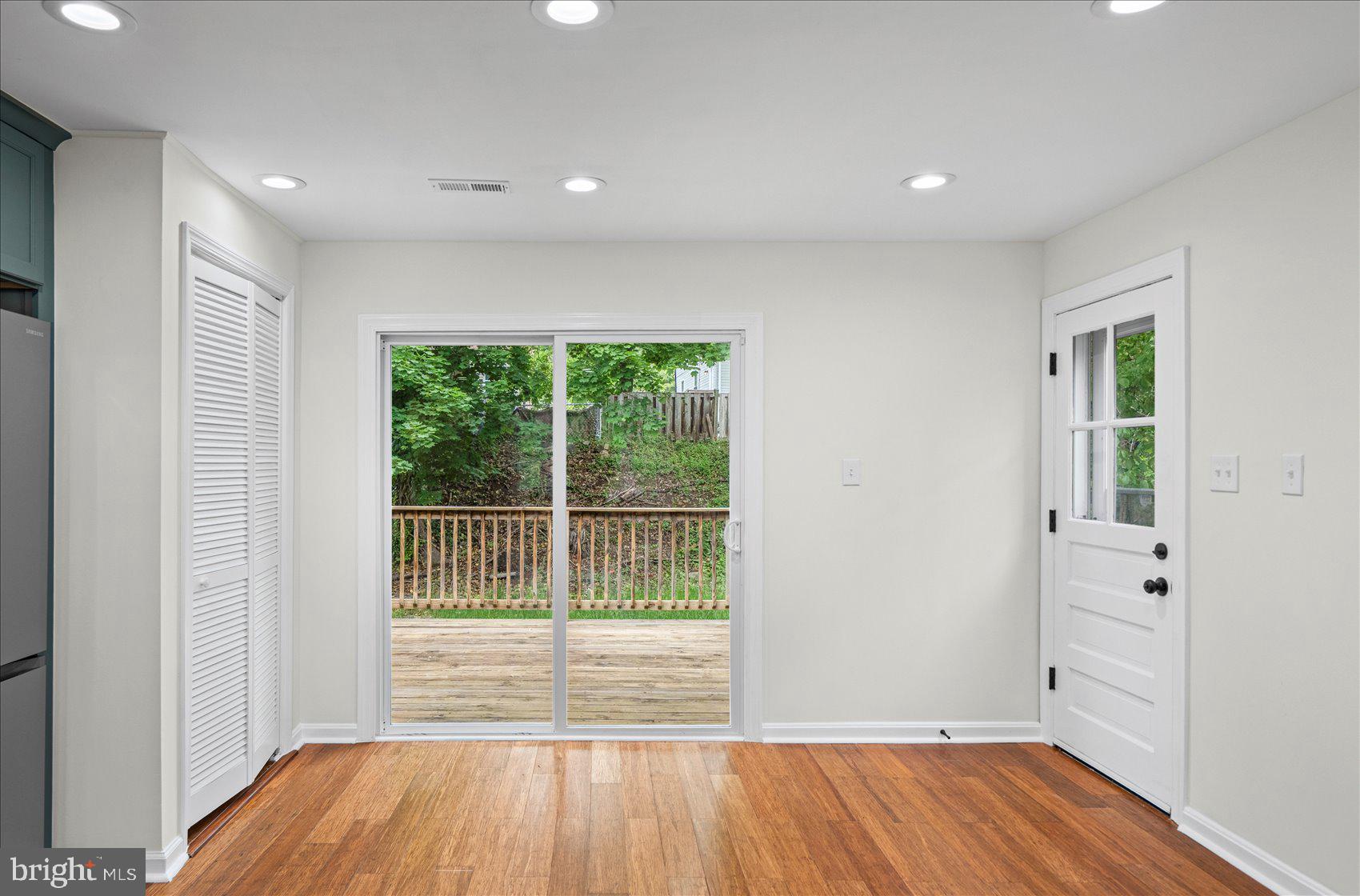 SILVER CREEK - Residential