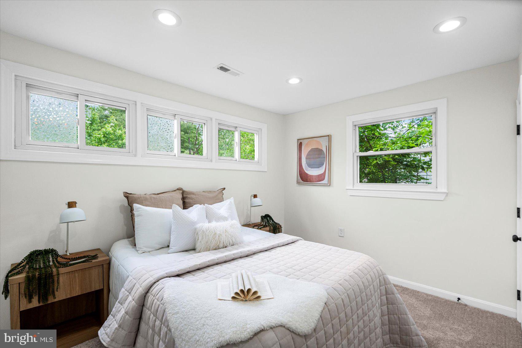 SILVER CREEK - Residential