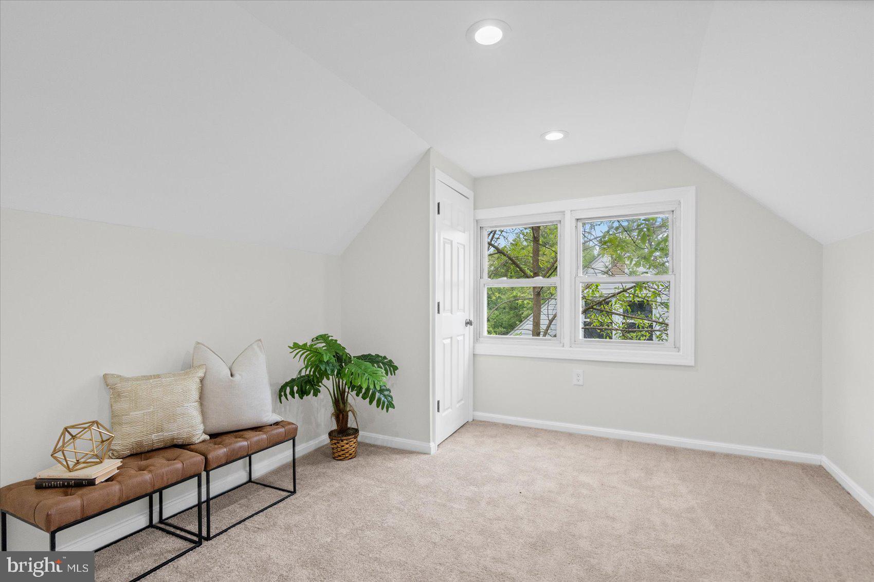 SILVER CREEK - Residential