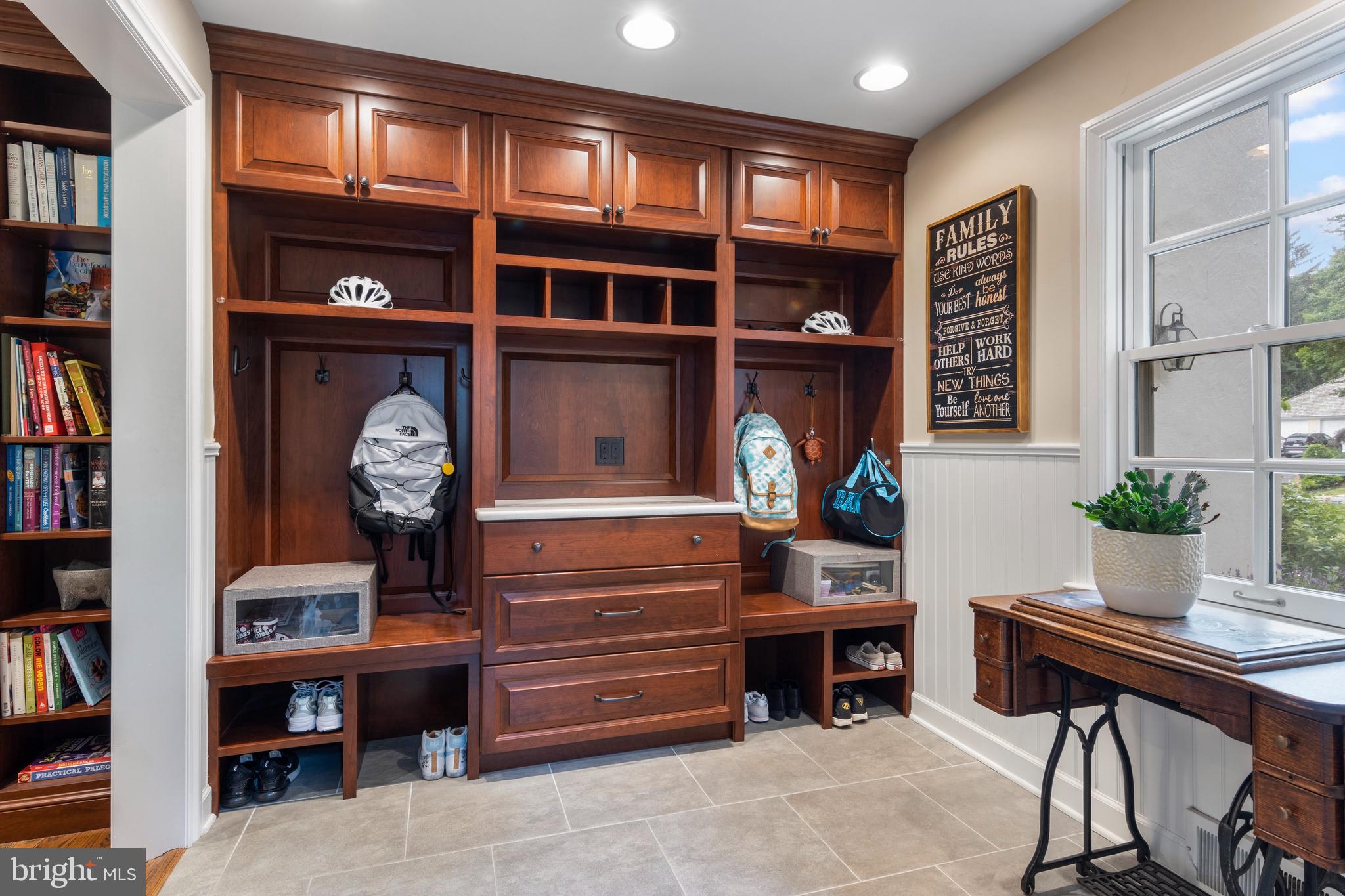 THE WOODS - Residential