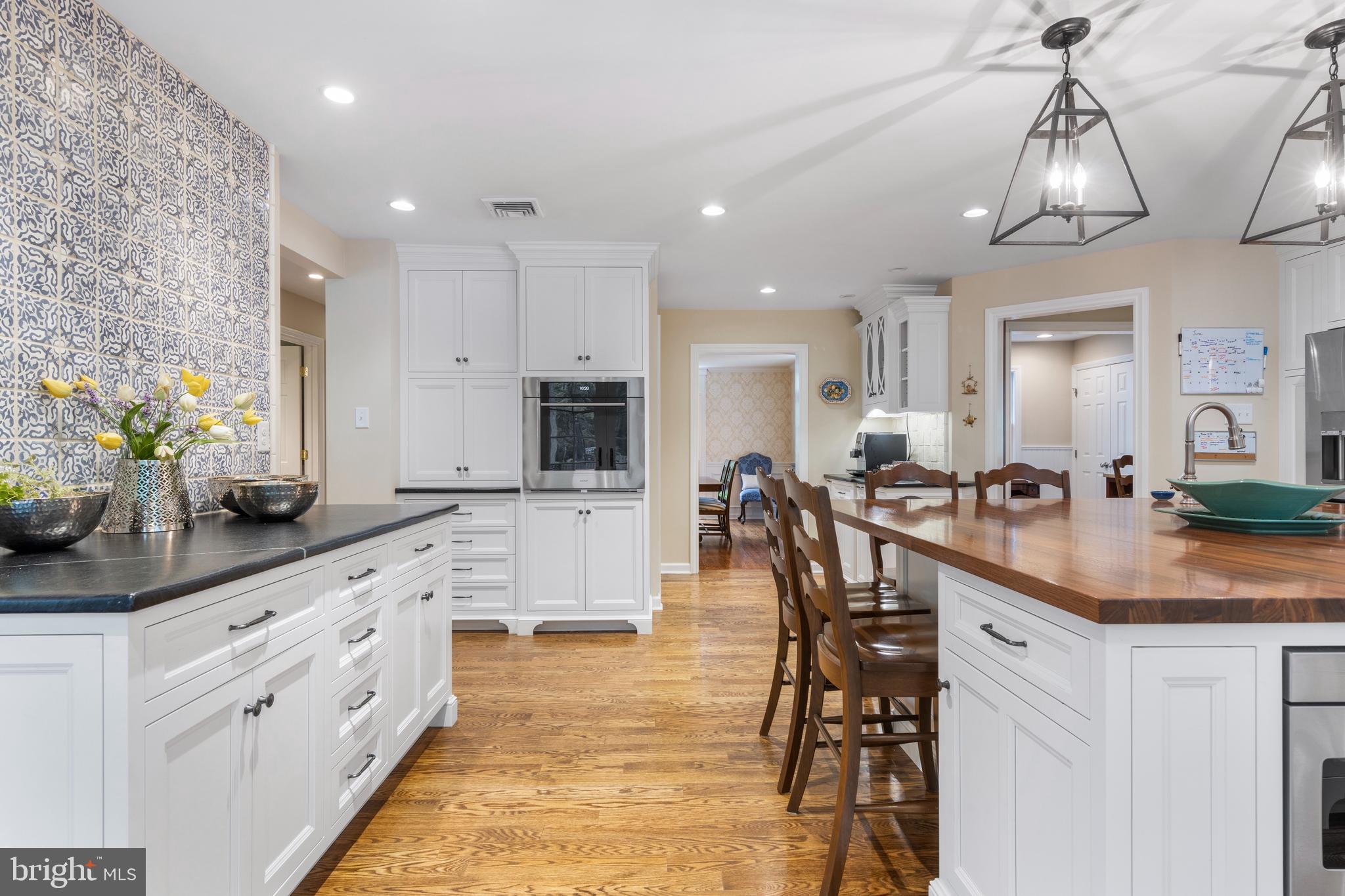 THE WOODS - Residential