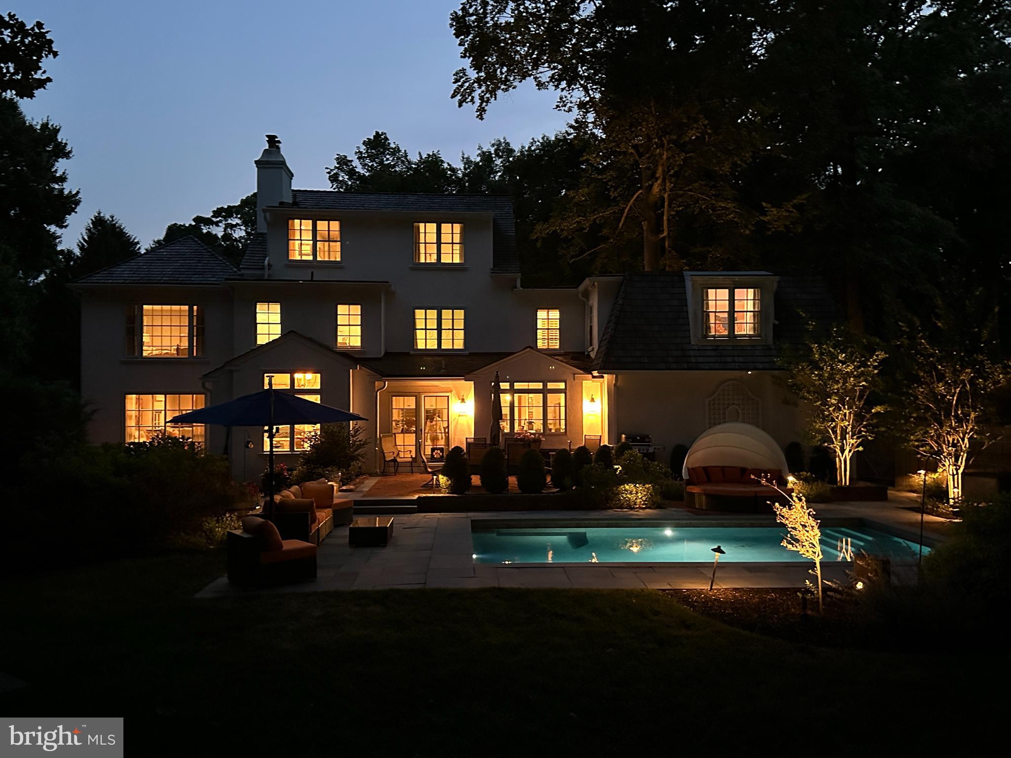 THE WOODS - Residential