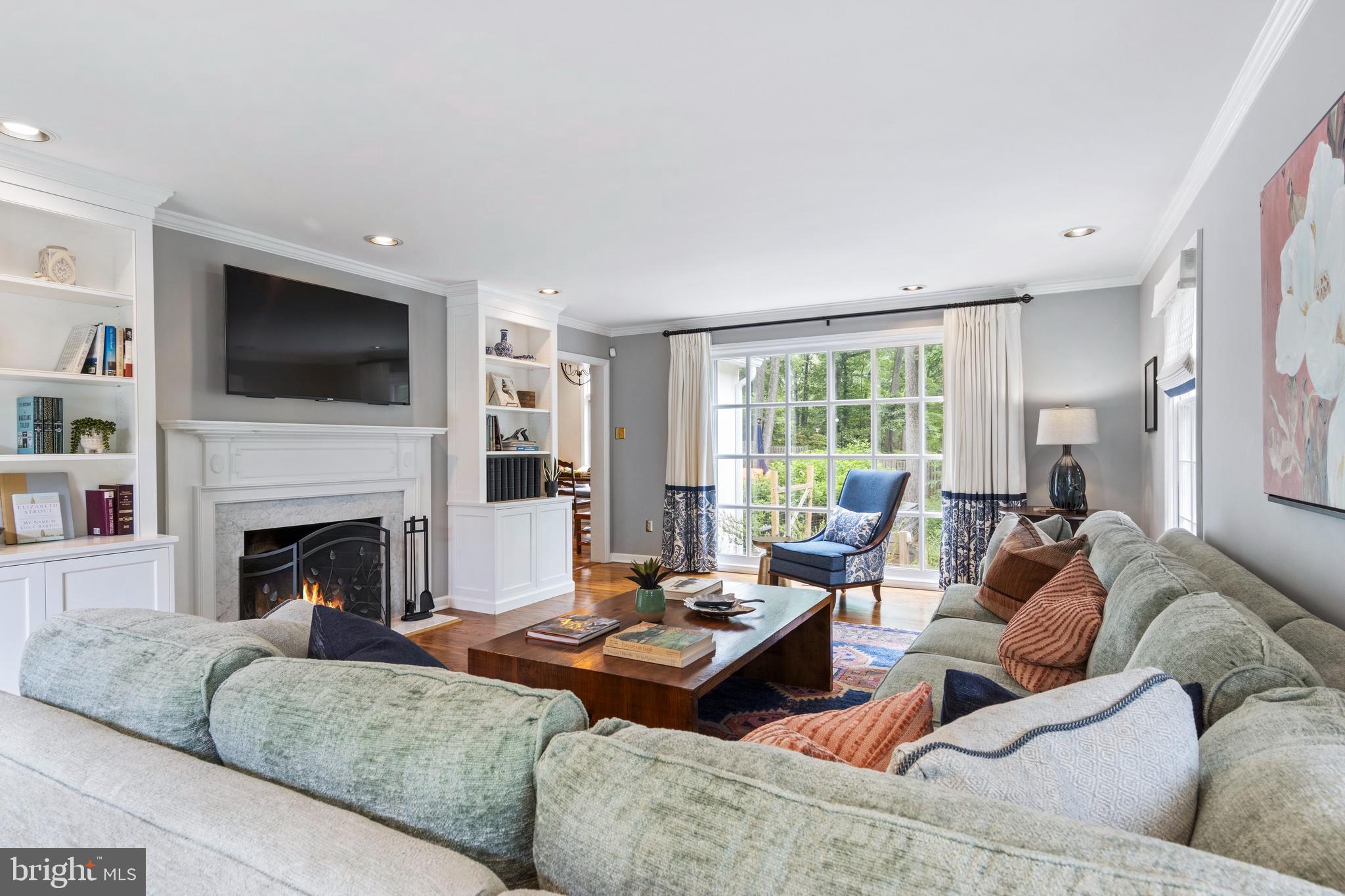 THE WOODS - Residential