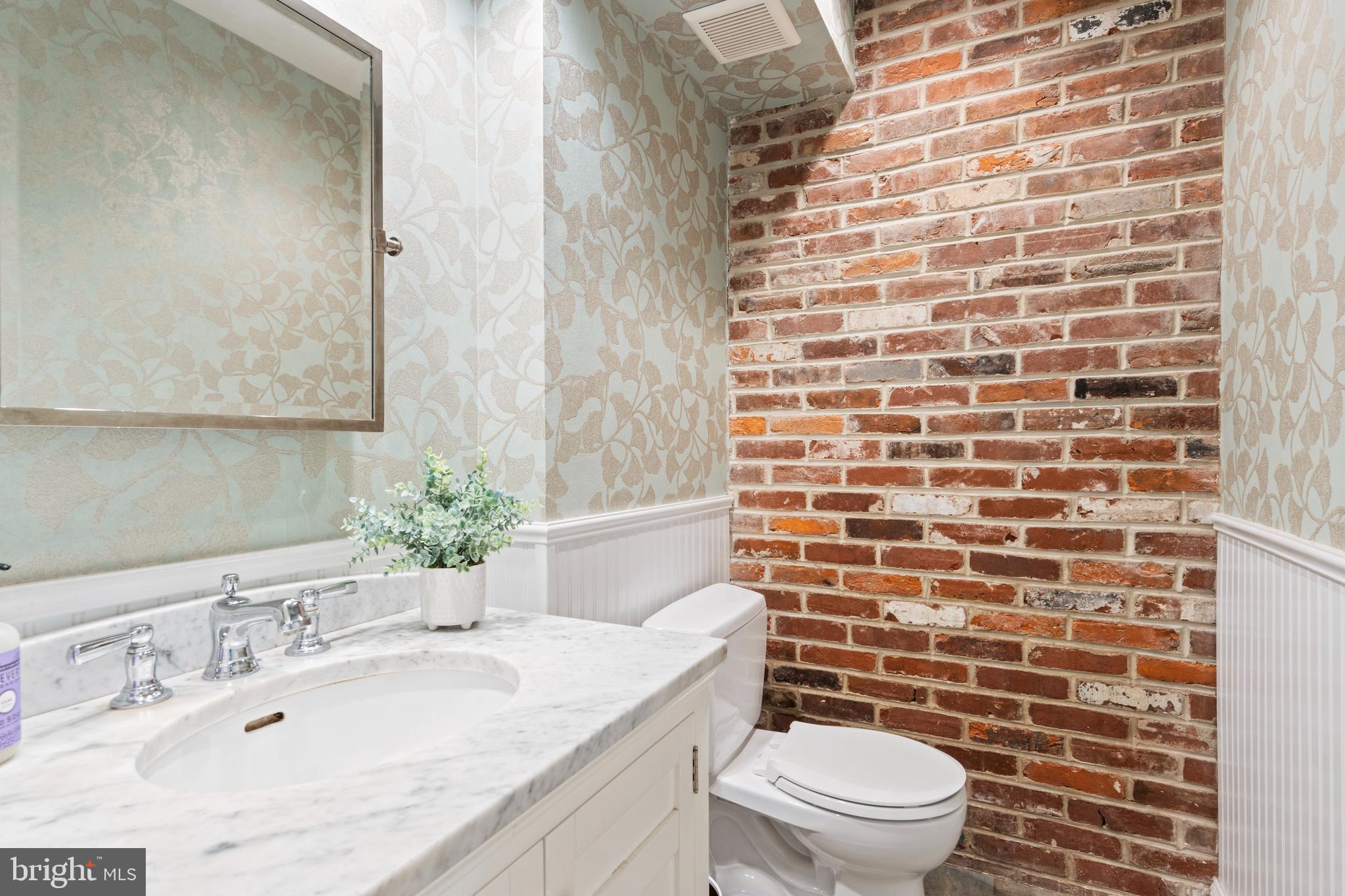 THE WOODS - Residential