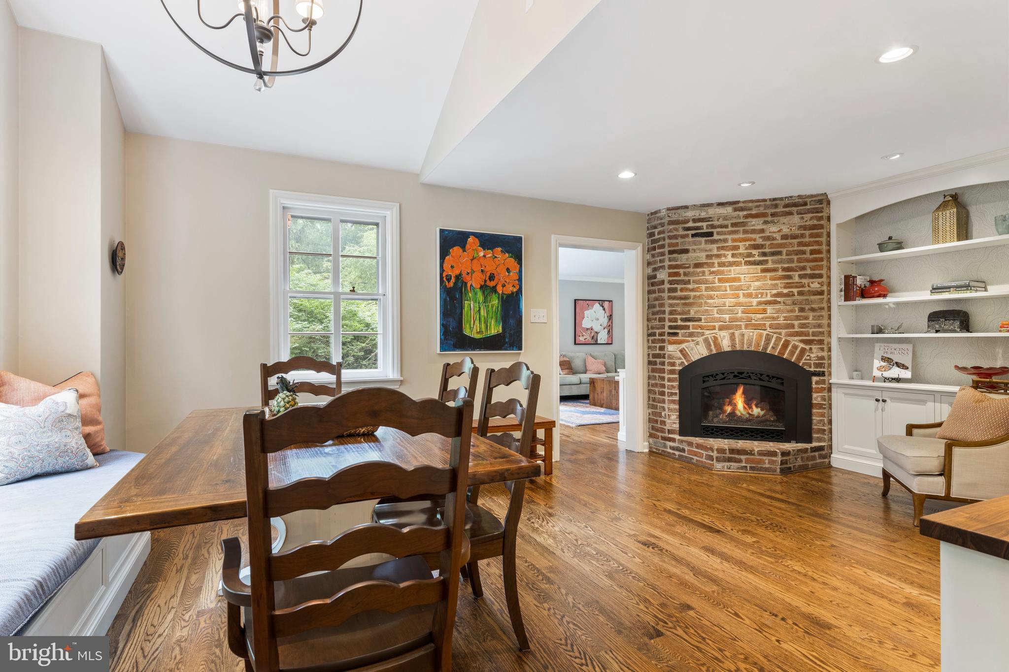 THE WOODS - Residential