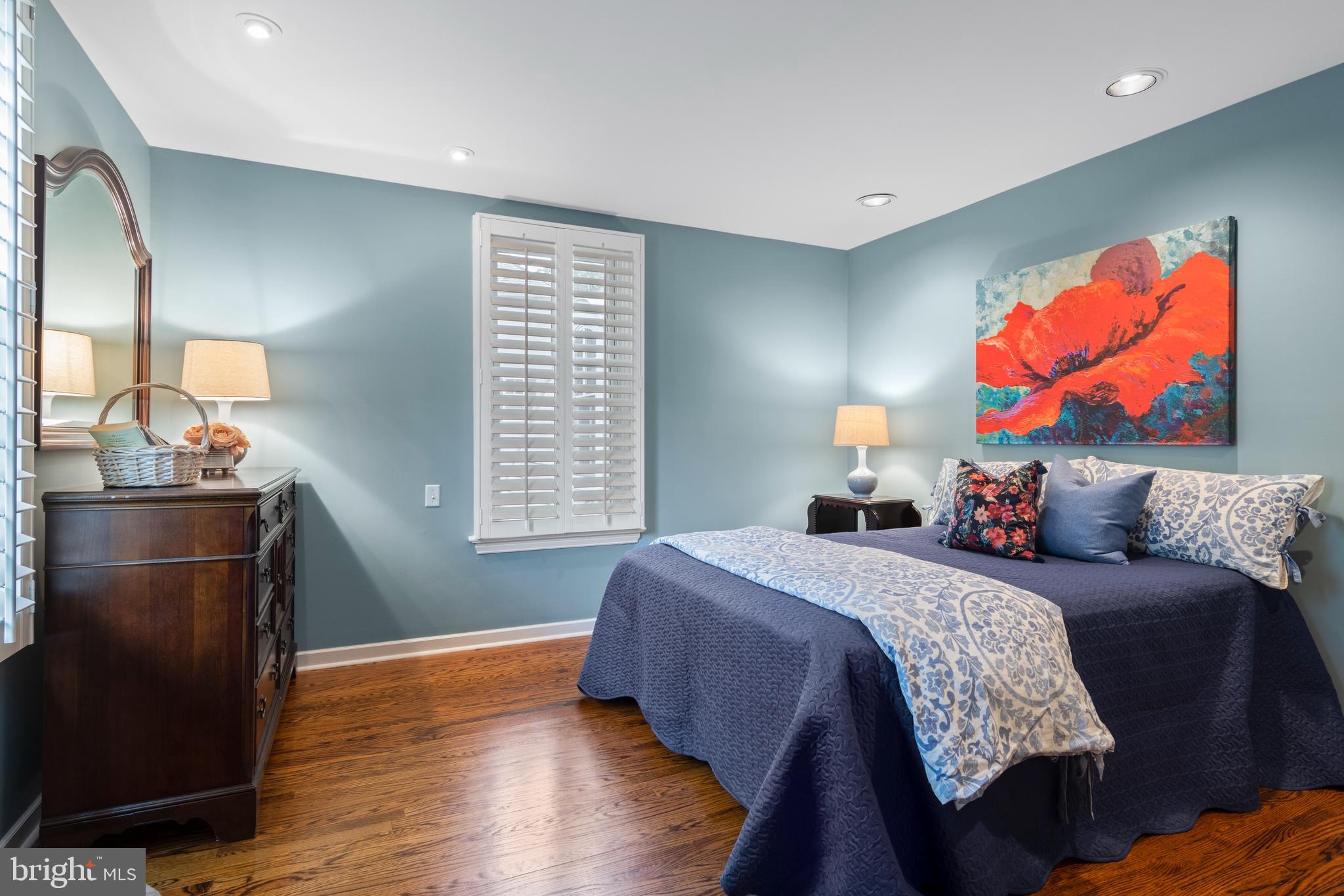 THE WOODS - Residential