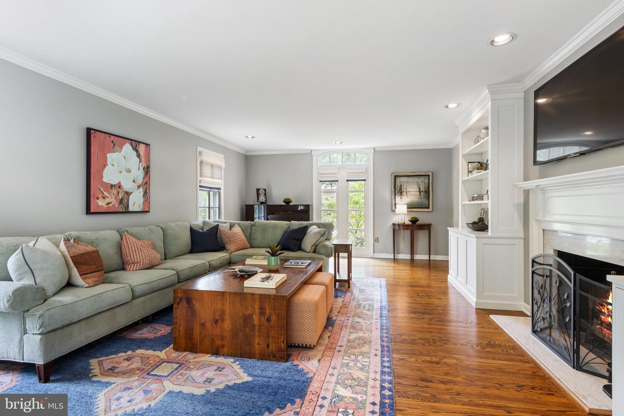 THE WOODS - Residential