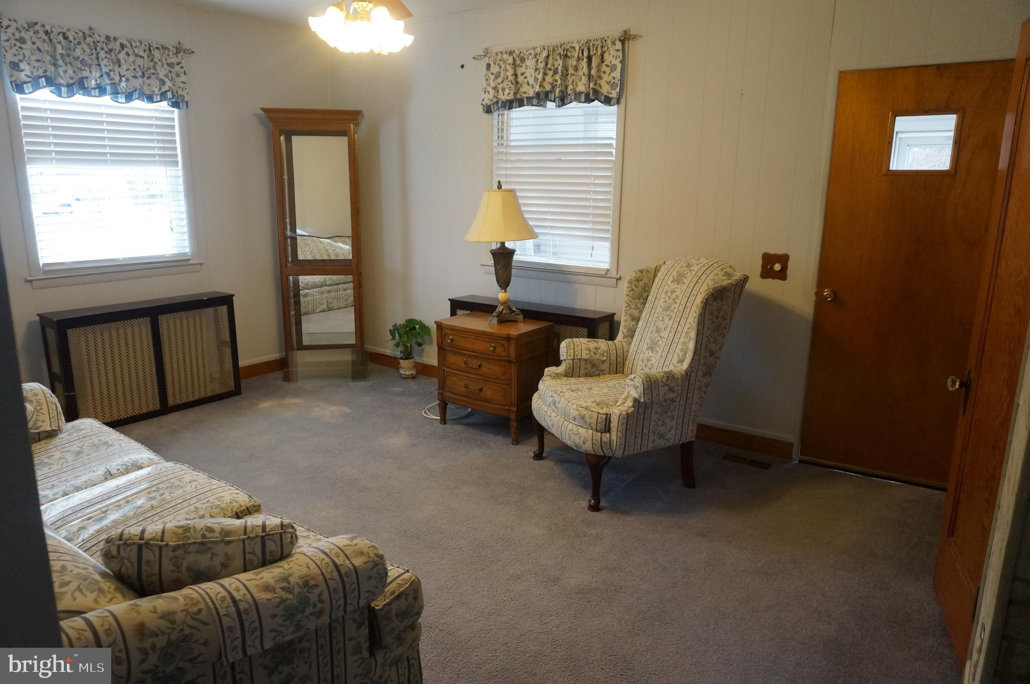 EDGEMERE/SPARROWS POINT - Residential