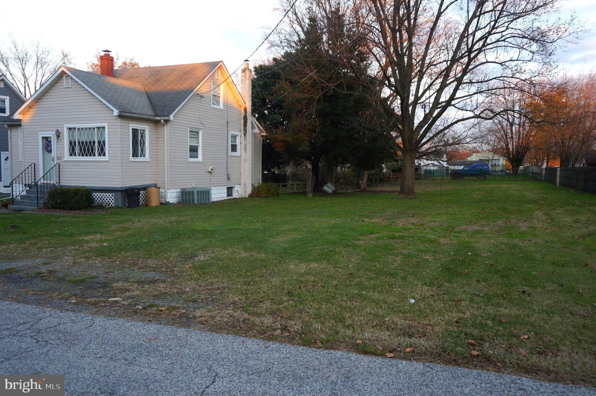 EDGEMERE/SPARROWS POINT - Residential