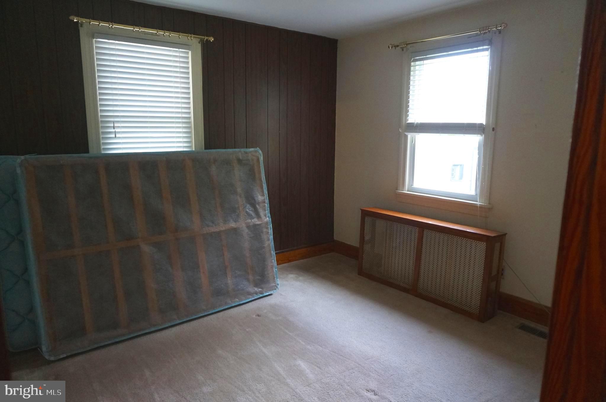 EDGEMERE/SPARROWS POINT - Residential