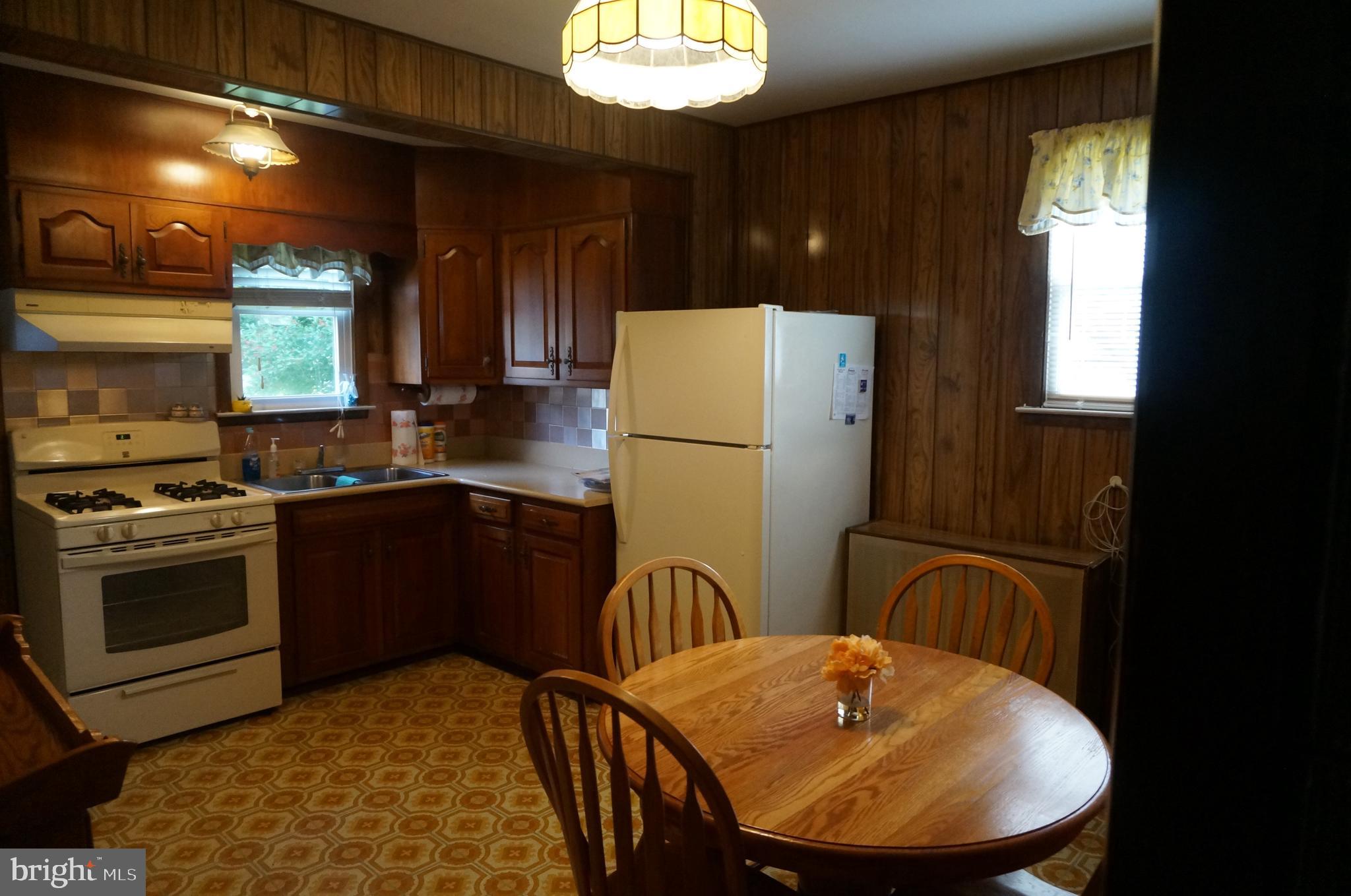 EDGEMERE/SPARROWS POINT - Residential