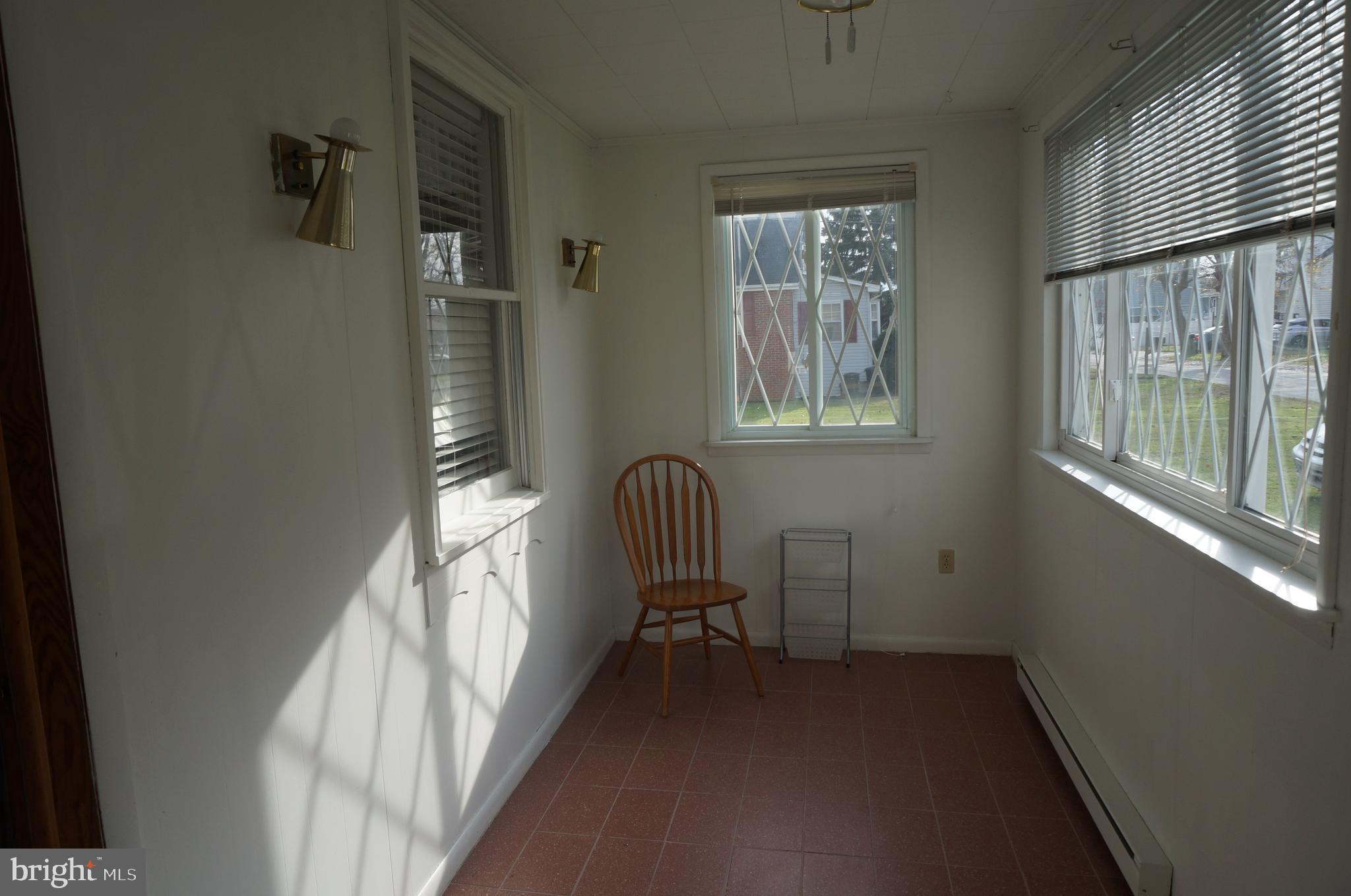 EDGEMERE/SPARROWS POINT - Residential