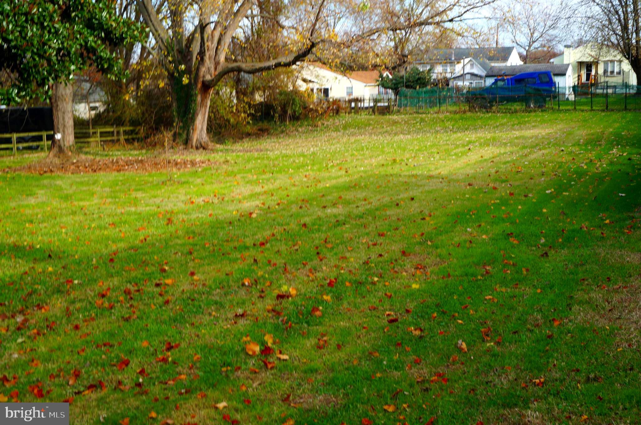 EDGEMERE/SPARROWS POINT - Residential