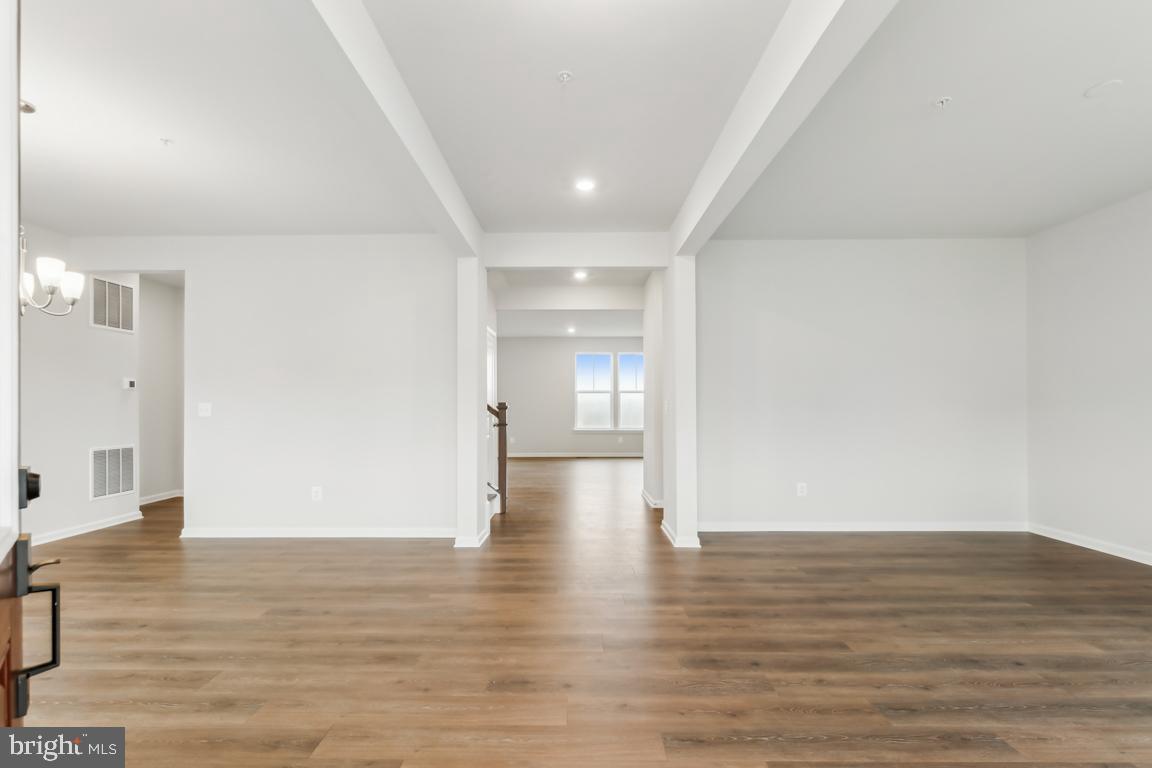 9862 SELKIE LANE
