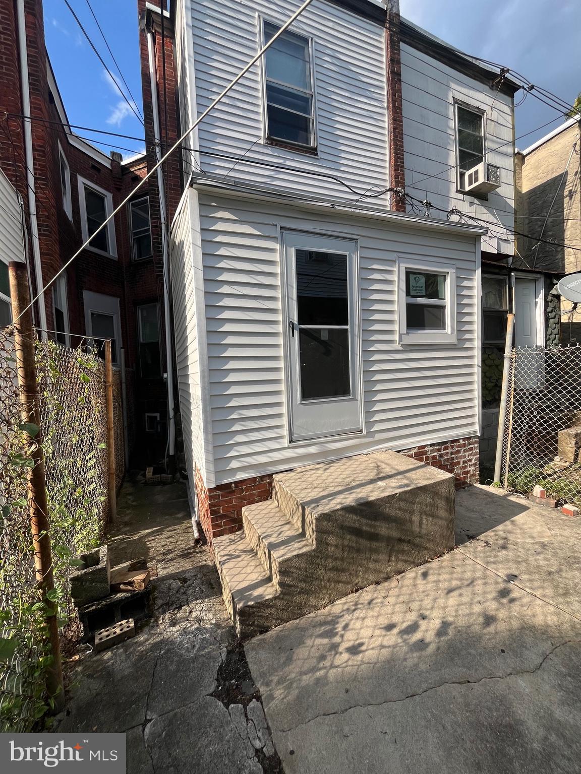 COBBS CREEK - Residential Lease
