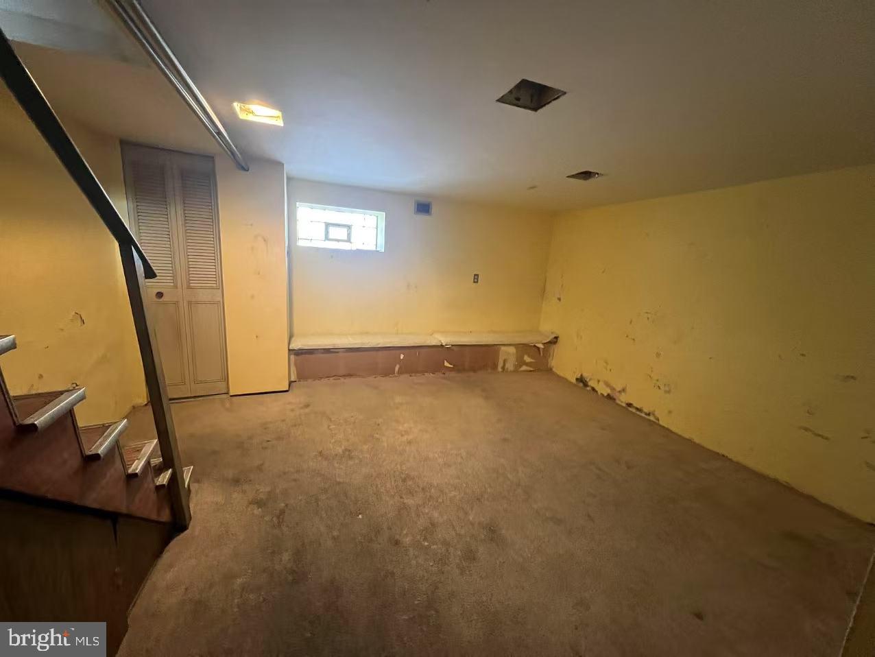 MAYFAIR - Residential