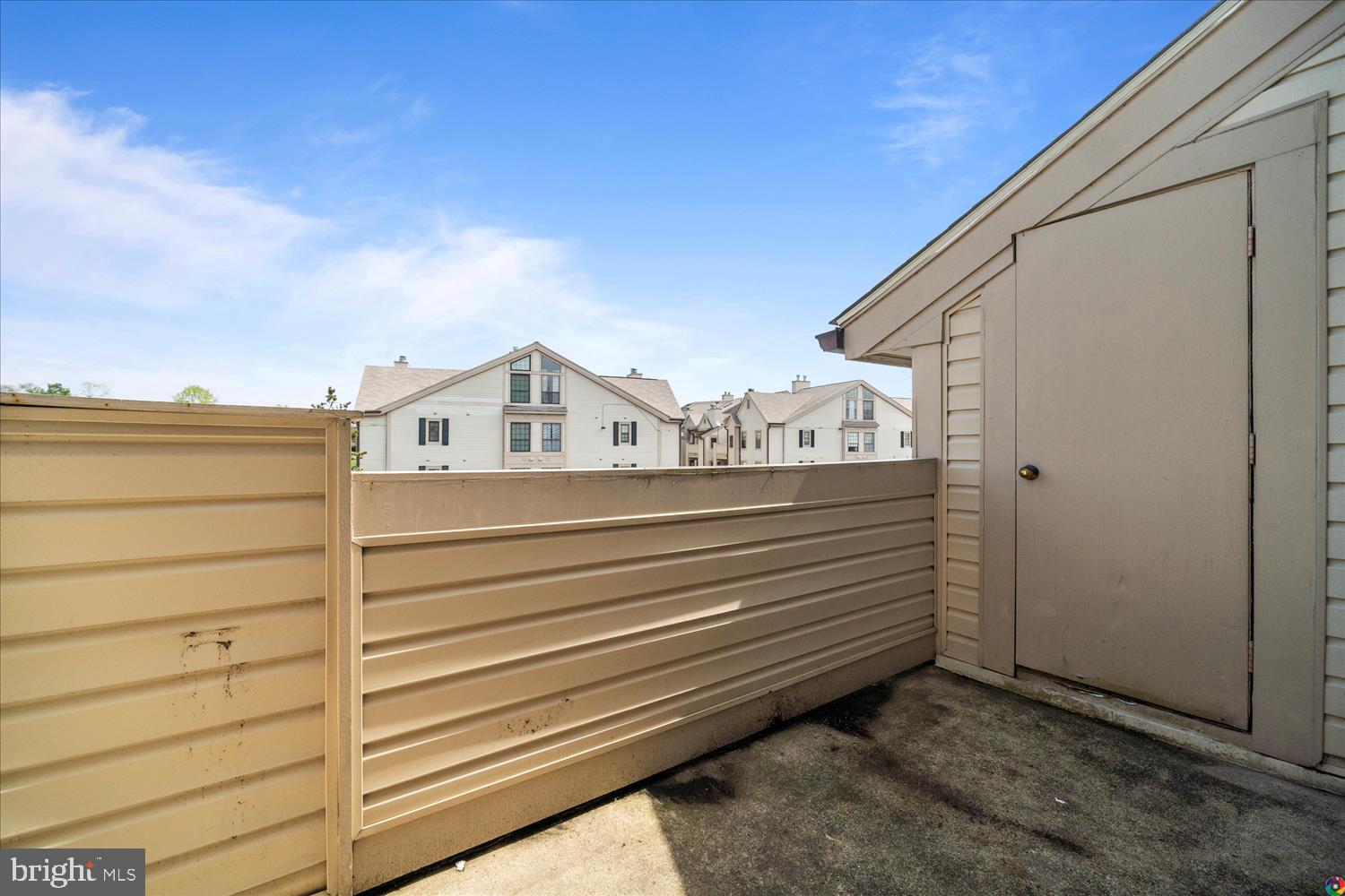 VICTORIA CROSSINGS AT MANCHESTER LAKES - Residential