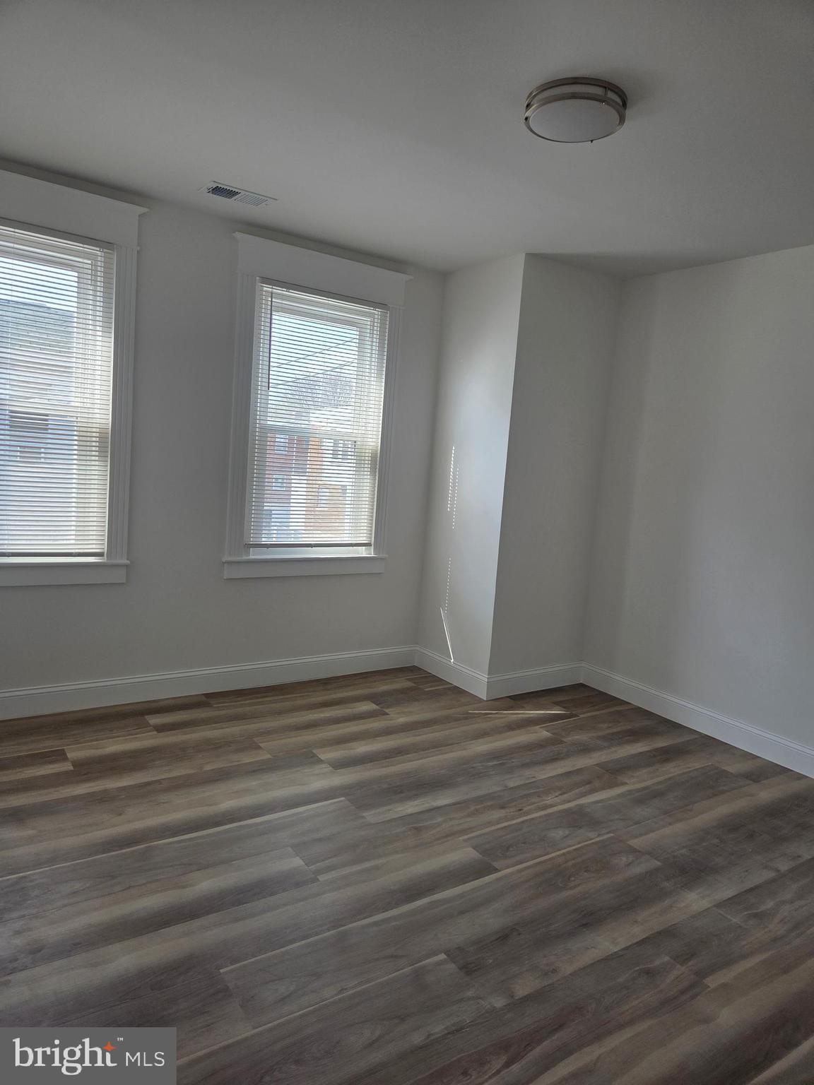 MAYFAIR - Residential