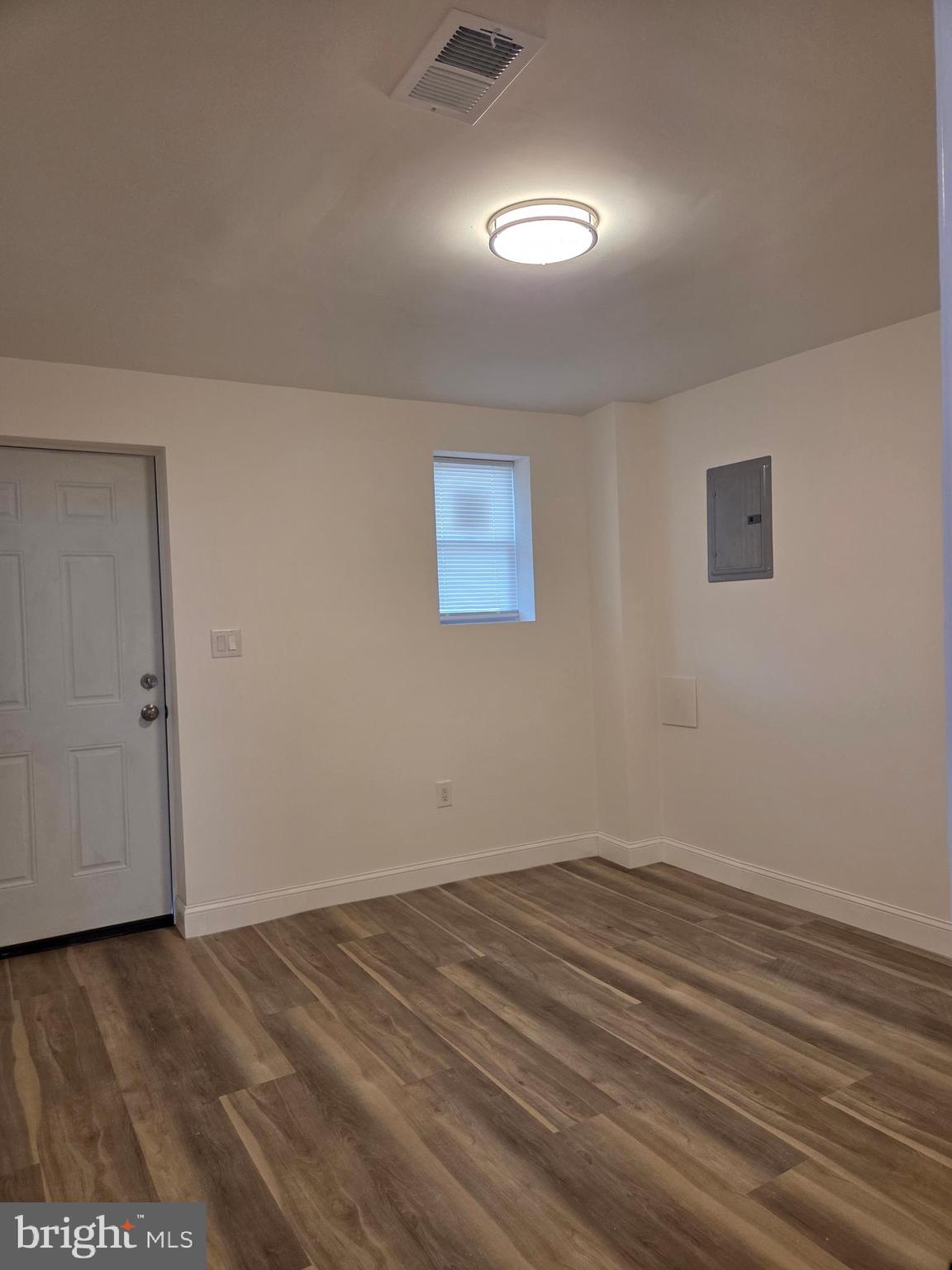 MAYFAIR - Residential