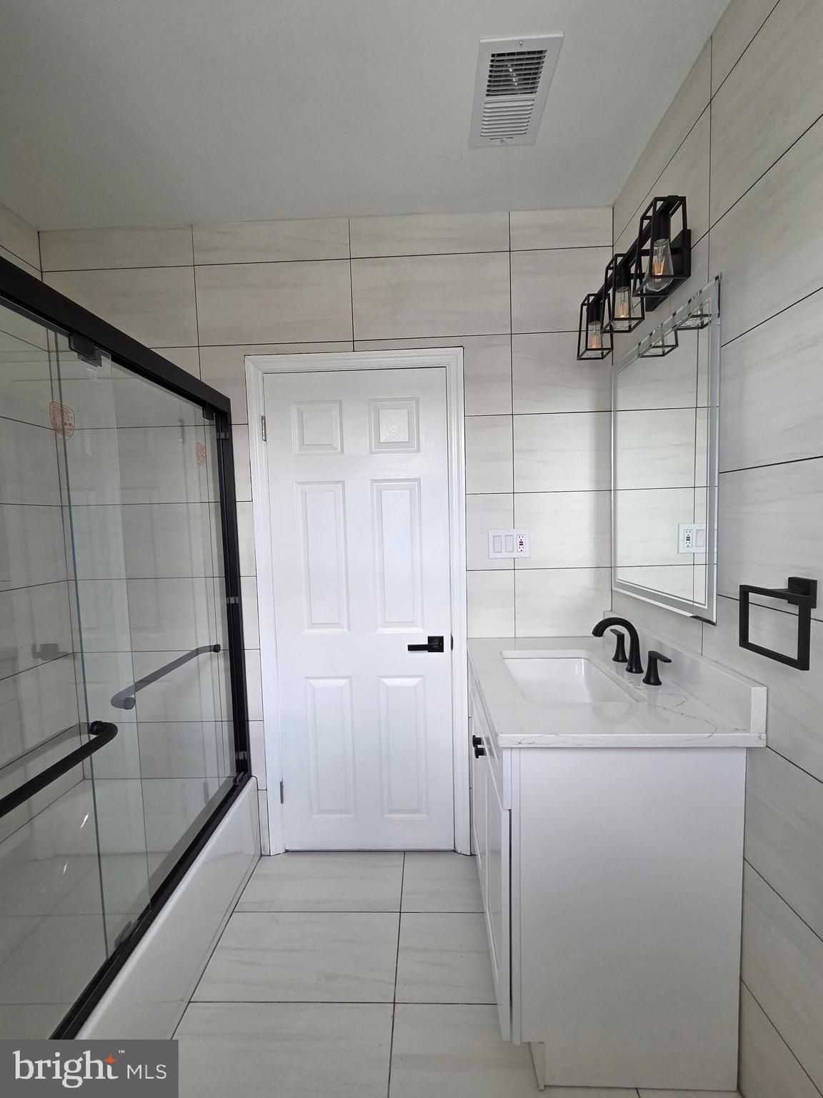 MAYFAIR - Residential