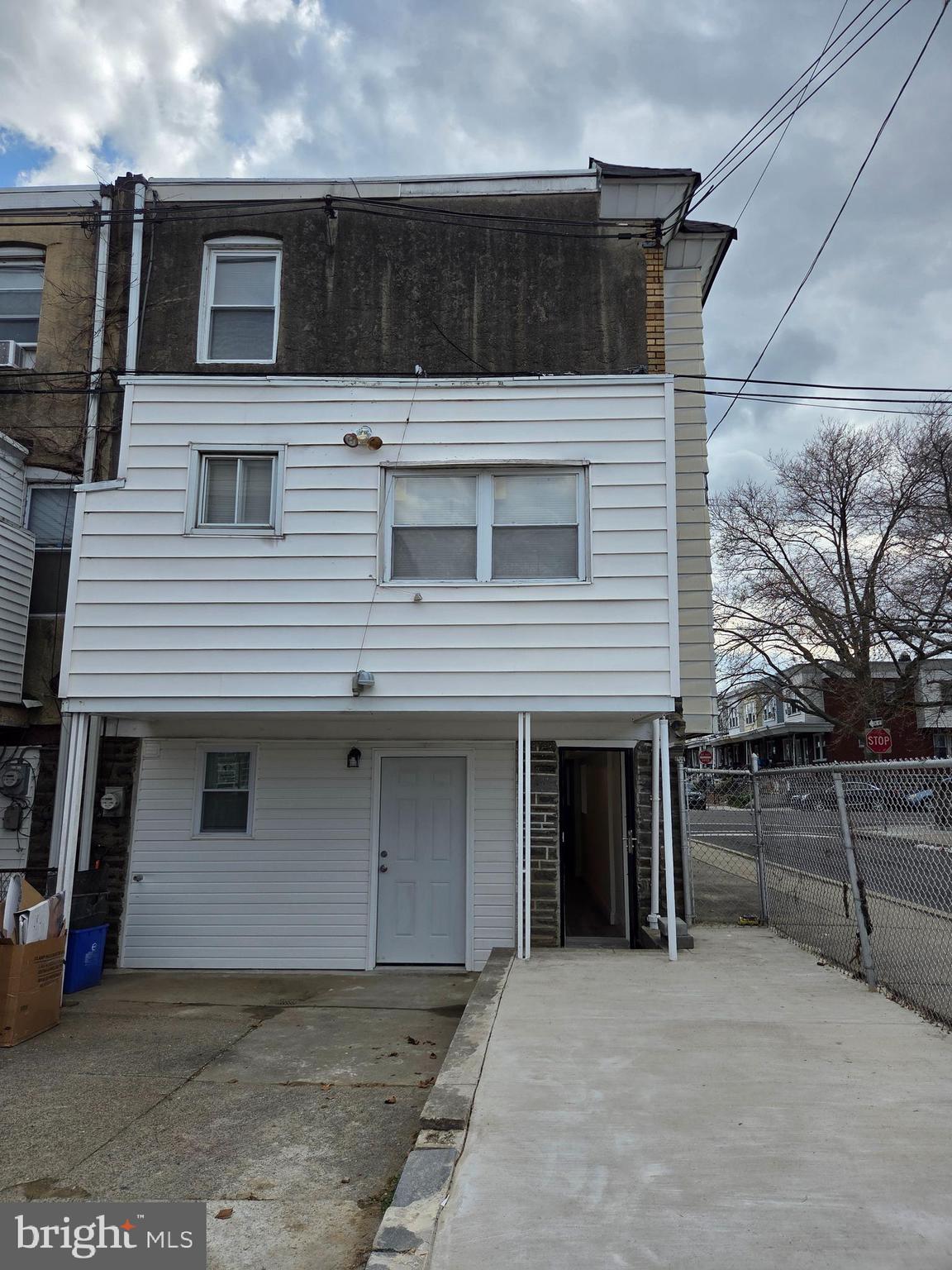 MAYFAIR - Residential