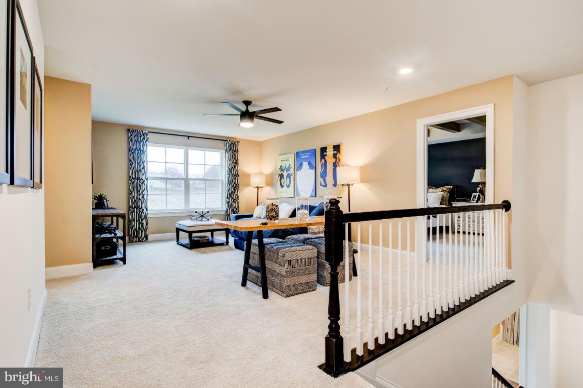 STONEGATE - Residential