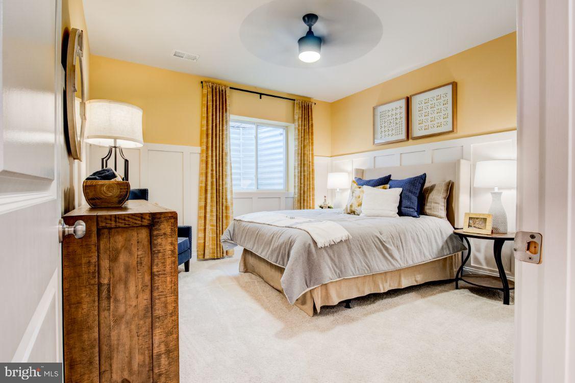 STONEGATE - Residential